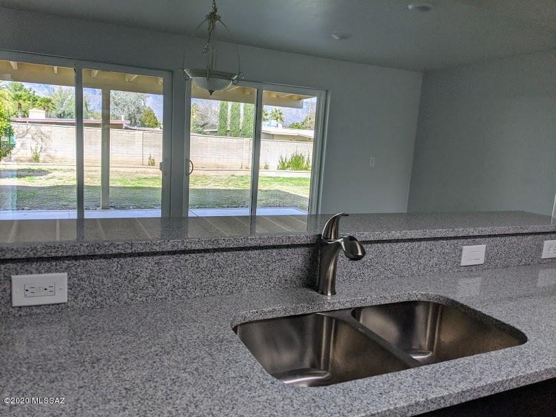 Verde Vista (101-122) - Residential