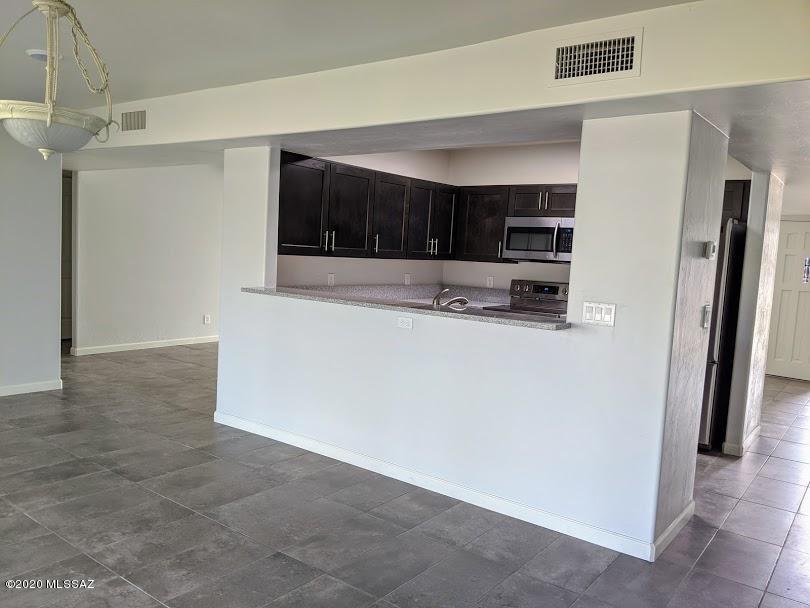 Verde Vista (101-122) - Residential