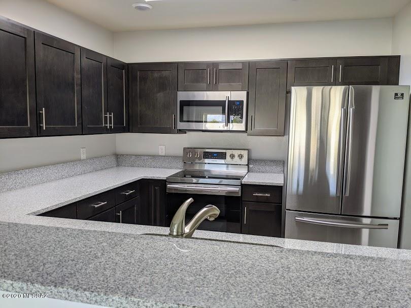 Verde Vista (101-122) - Residential