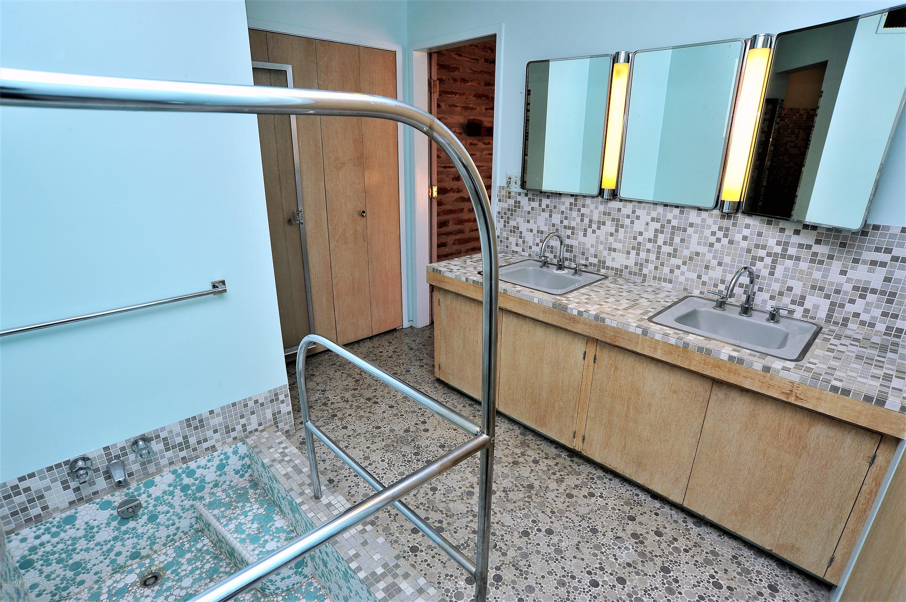 Venice Addition - Residential