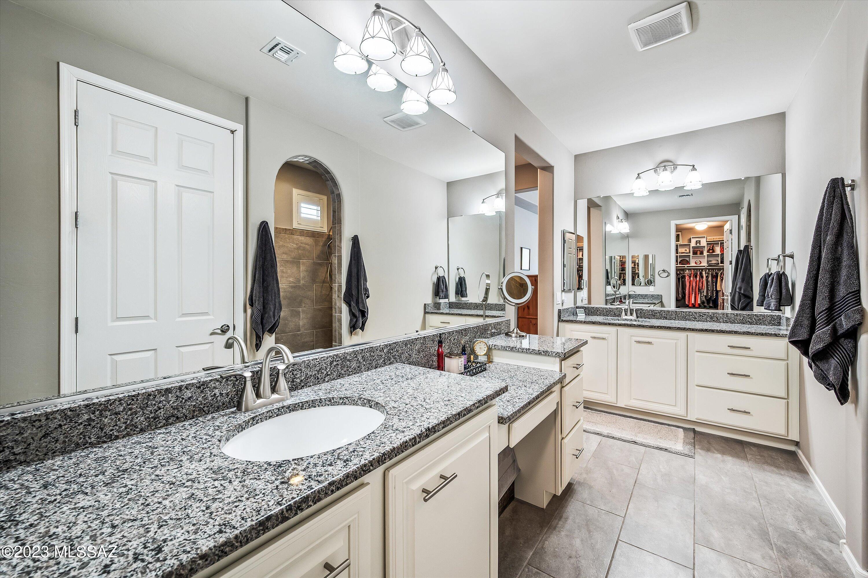 Del Webb At Dove Mountain SQ20131930189 - Residential