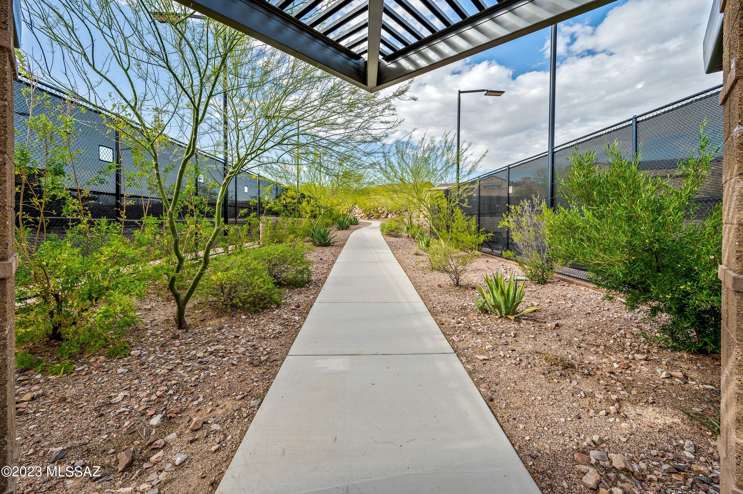 Del Webb At Dove Mountain SQ20131930189 - Residential