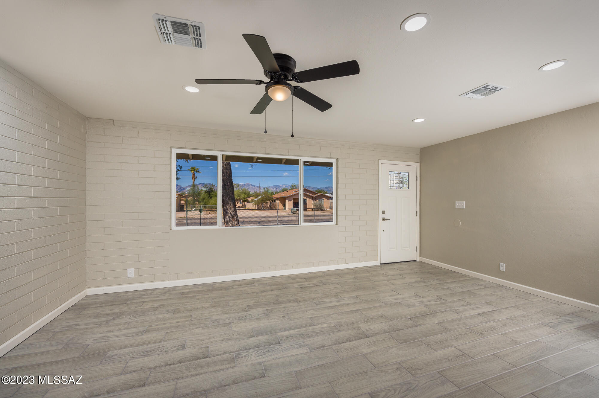 Maryvale Manor - Residential