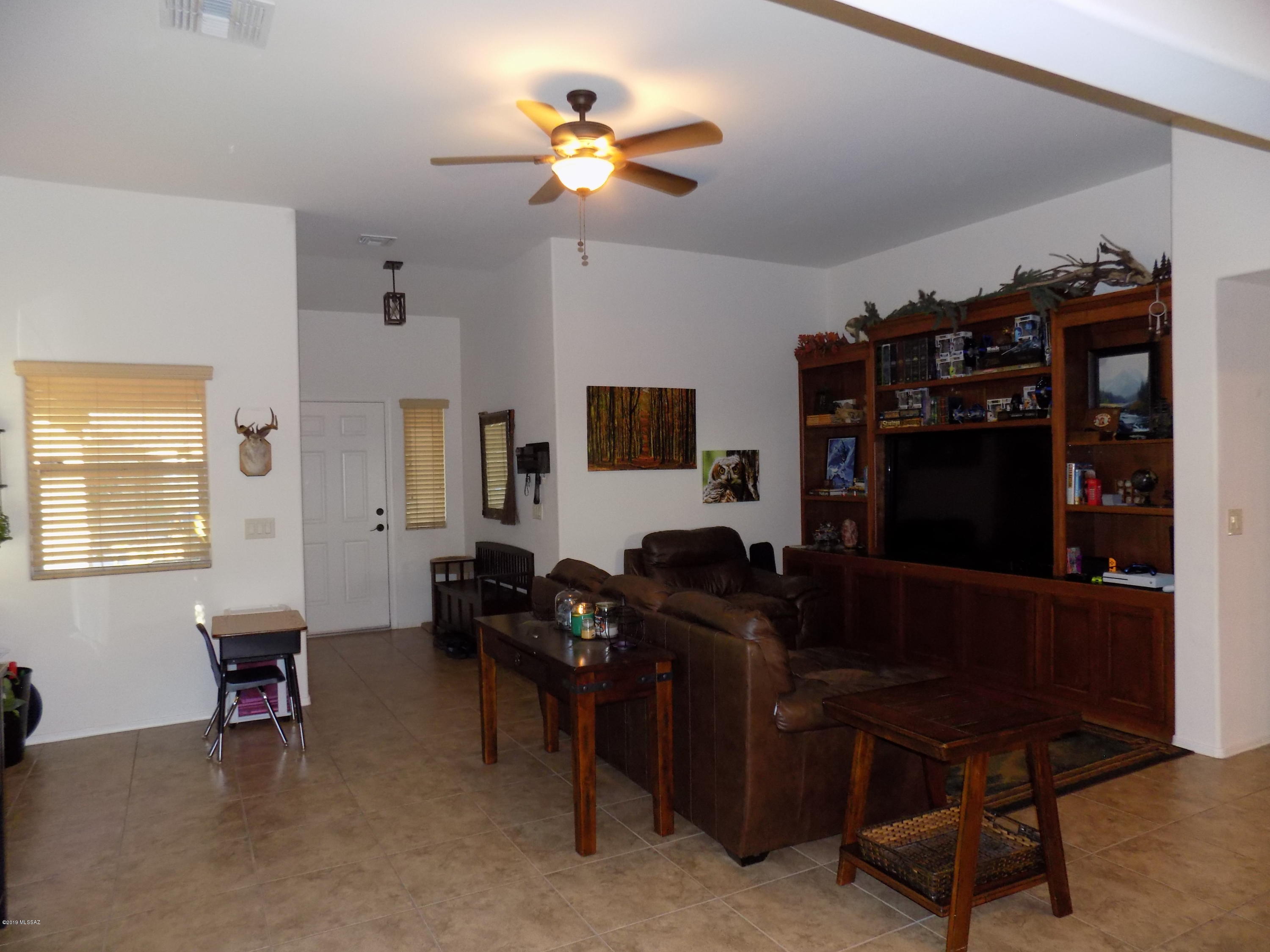 Vista Del Lago (1-123) - Residential