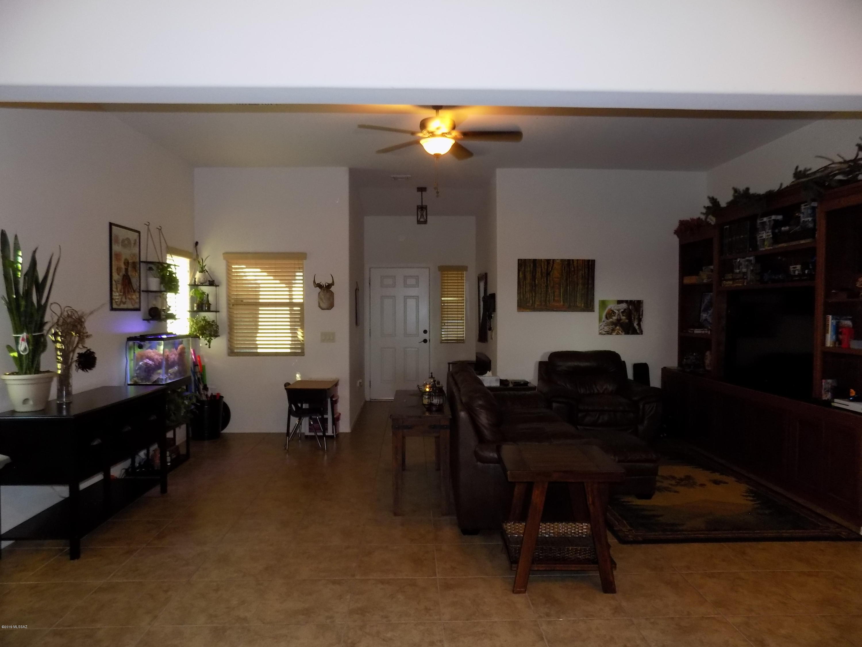 Vista Del Lago (1-123) - Residential