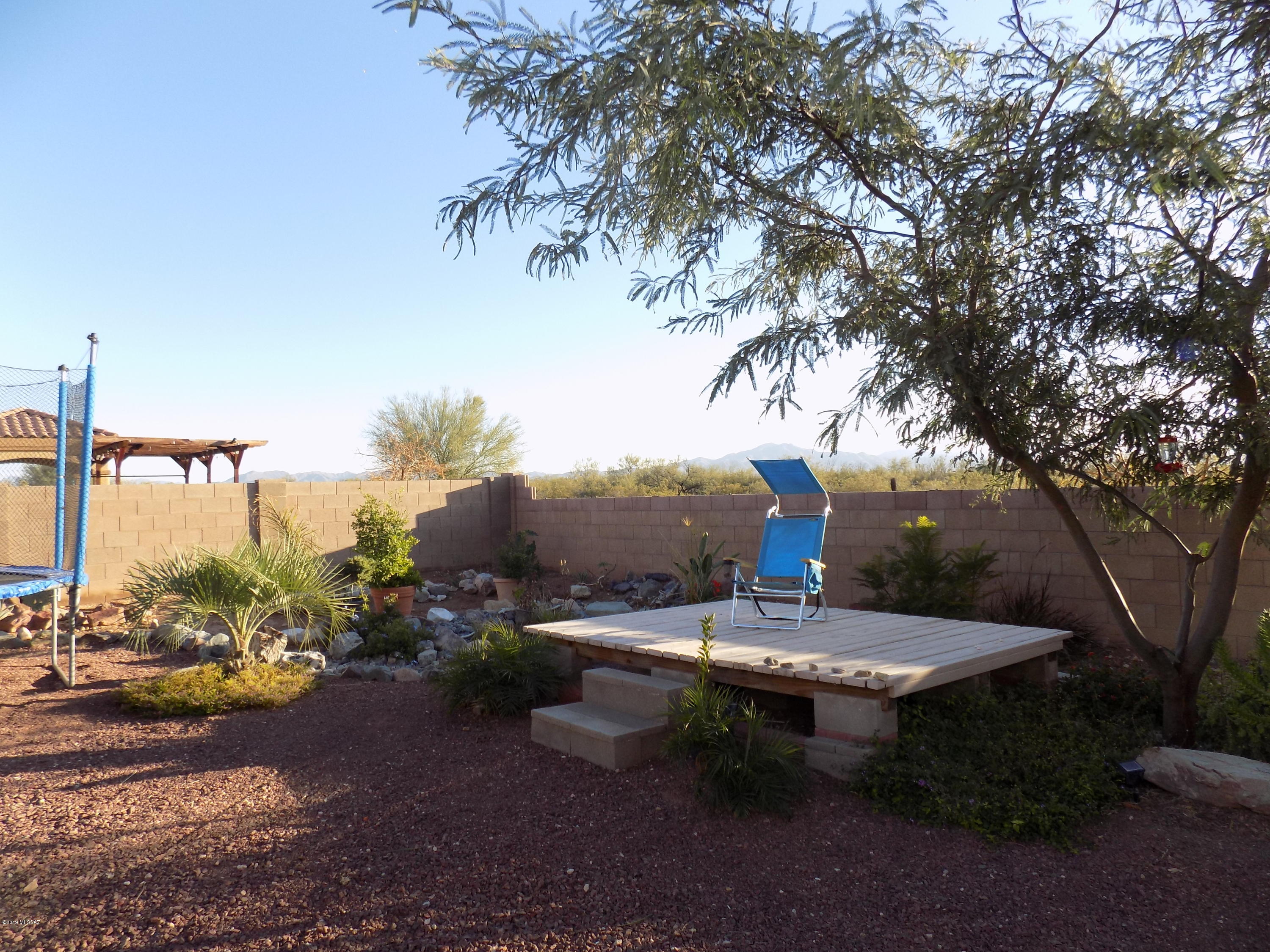 Vista Del Lago (1-123) - Residential