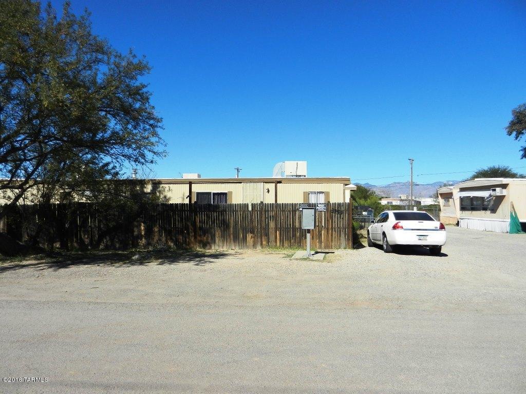 Los Ranchitos - Residential Income
