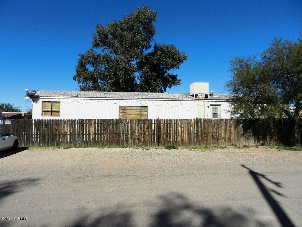 Los Ranchitos - Residential Income