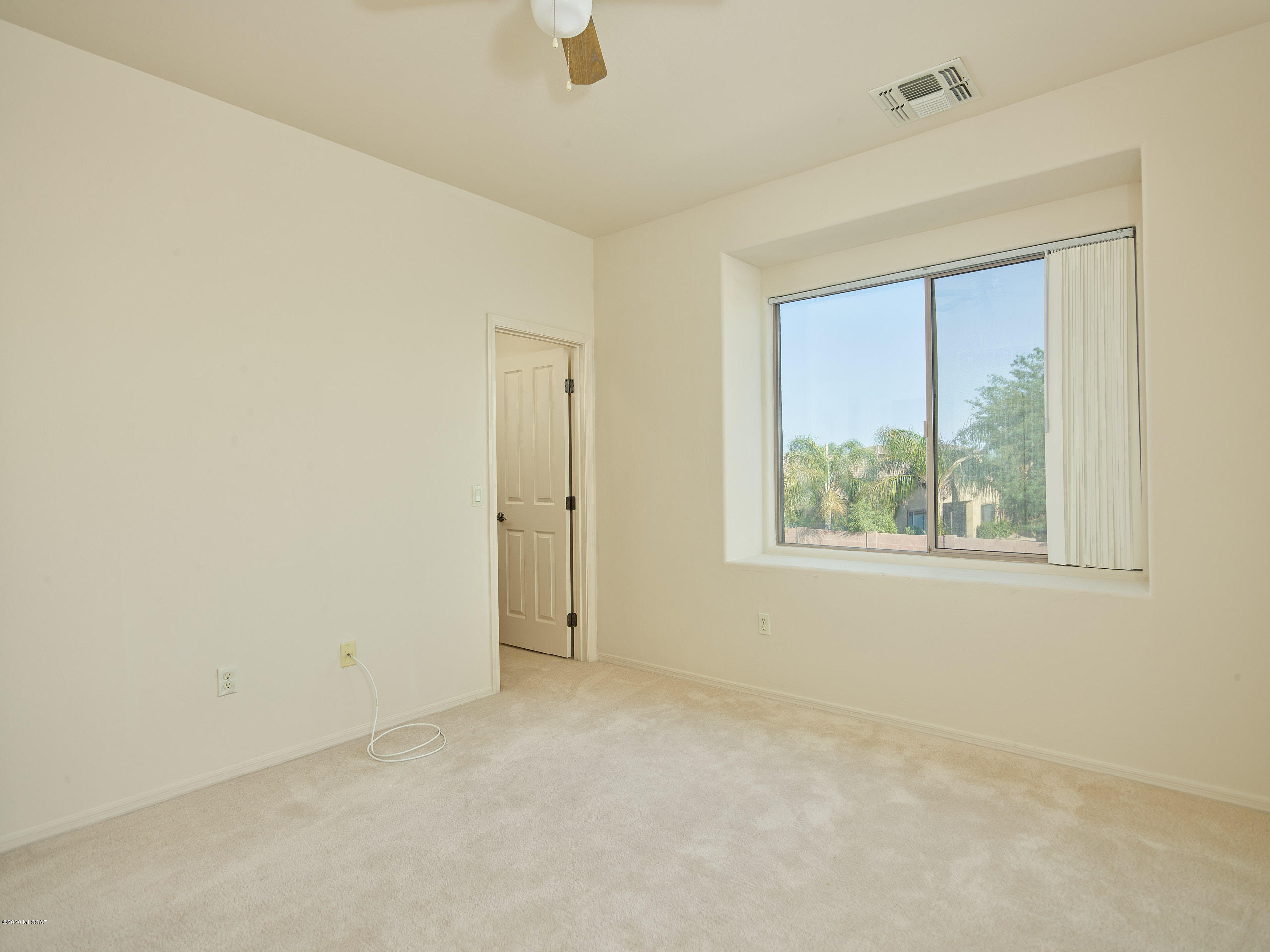 Continental Reserve Blks 17-19 (1-102) - Residential