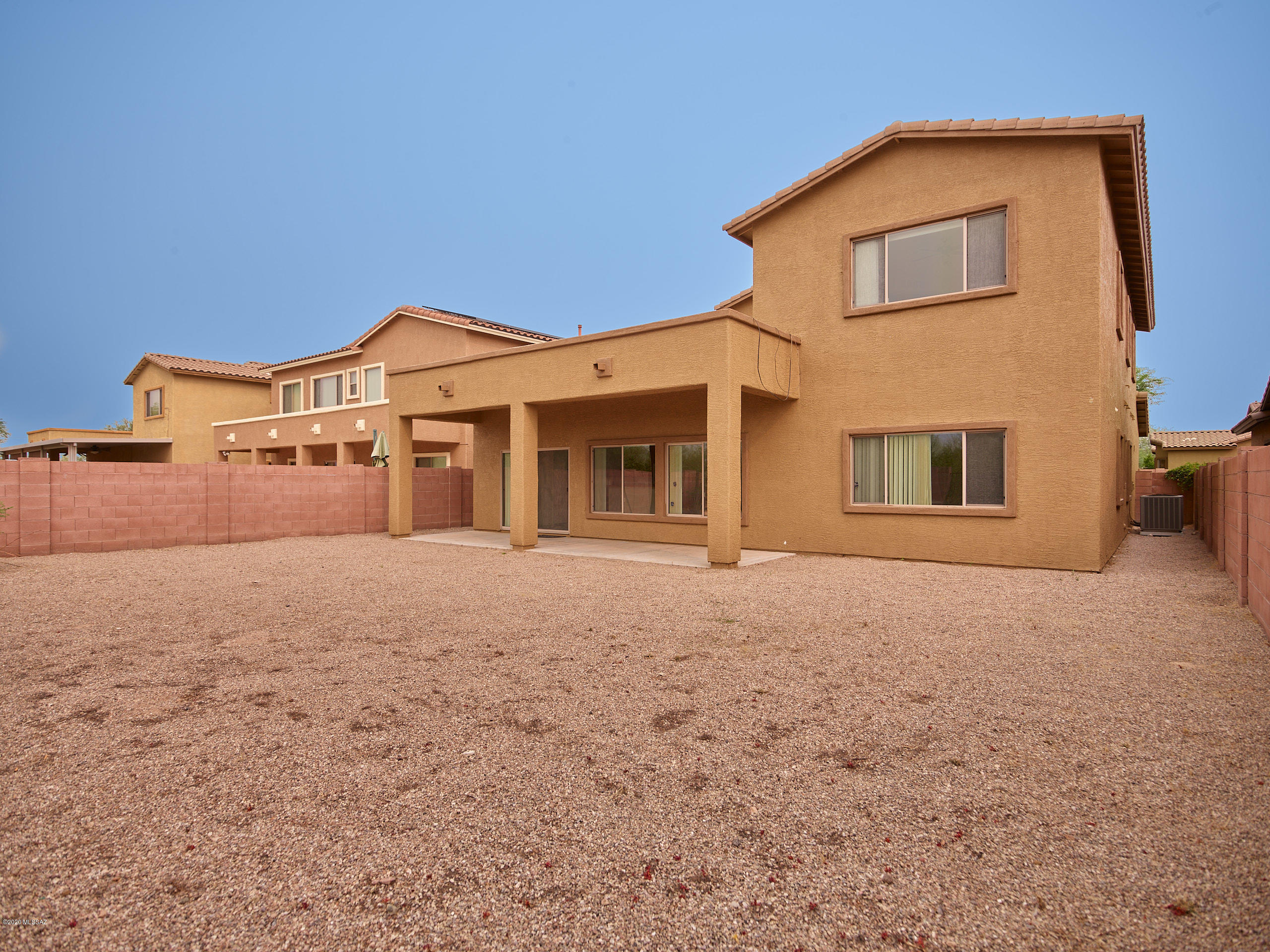 Continental Reserve Blks 17-19 (1-102) - Residential