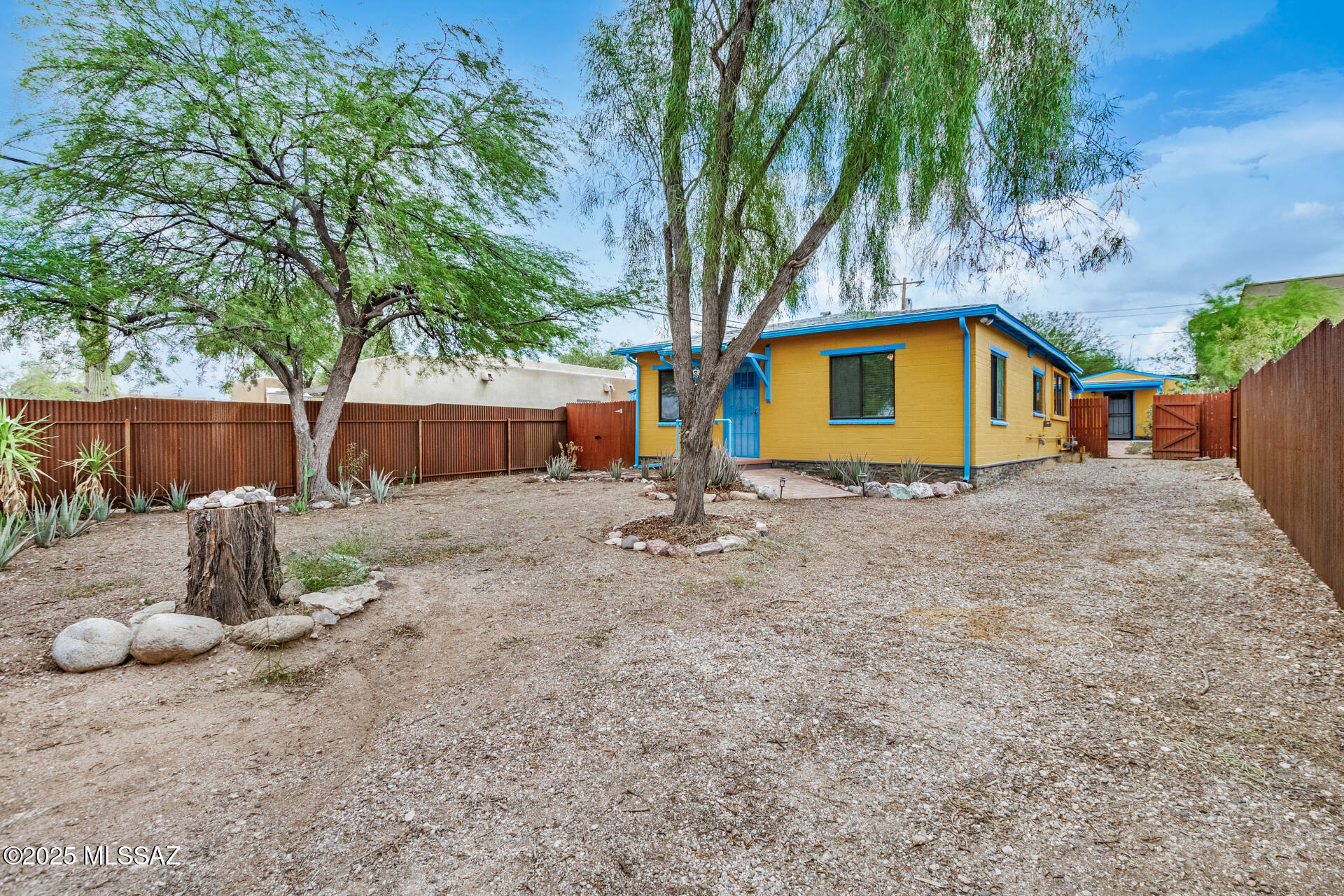 Catalina Poultry Acres NO 1 - Residential