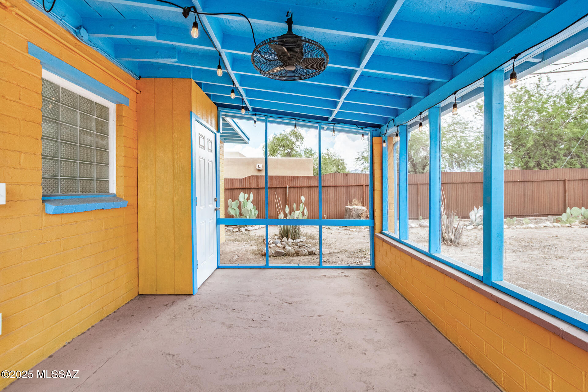 Catalina Poultry Acres NO 1 - Residential