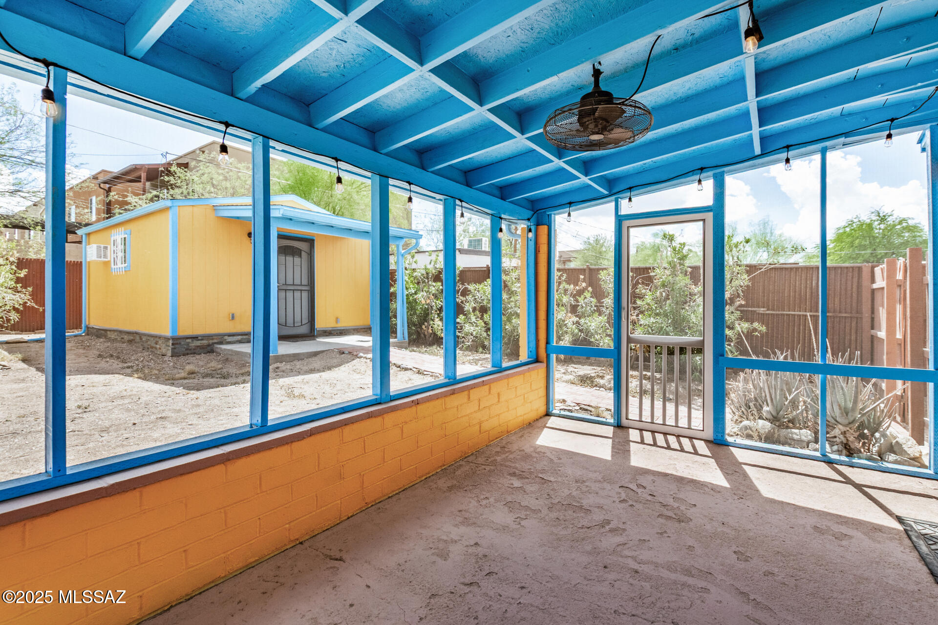 Catalina Poultry Acres NO 1 - Residential