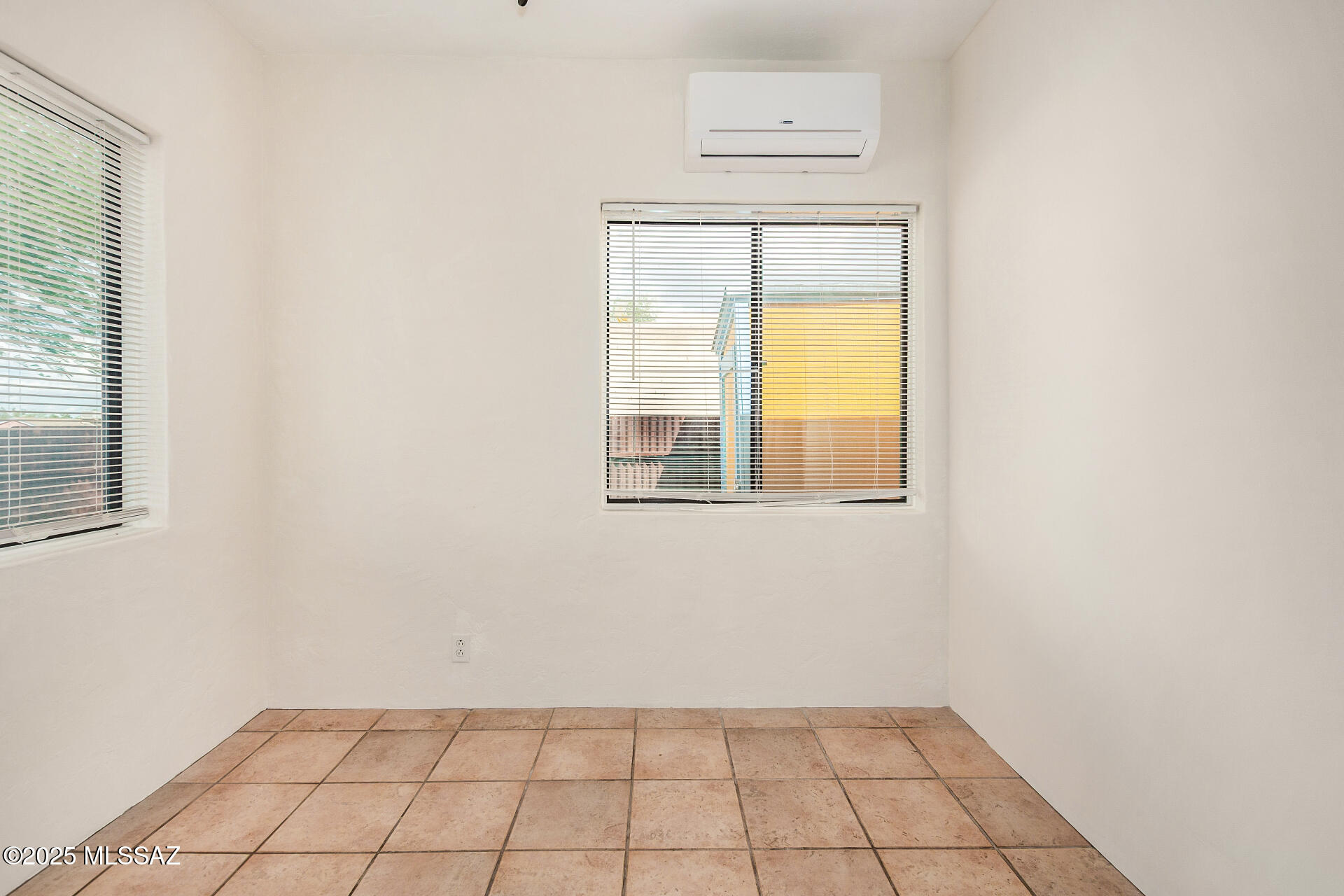 Catalina Poultry Acres NO 1 - Residential