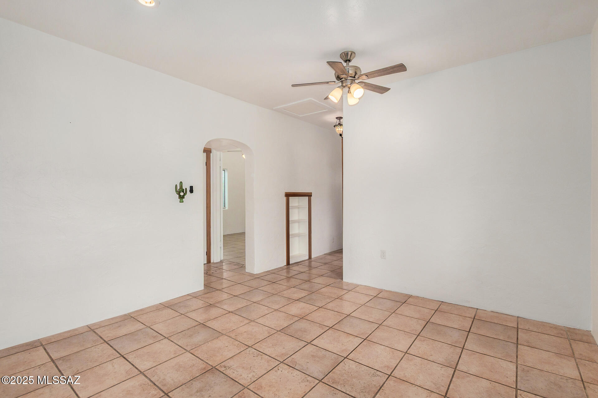 Catalina Poultry Acres NO 1 - Residential