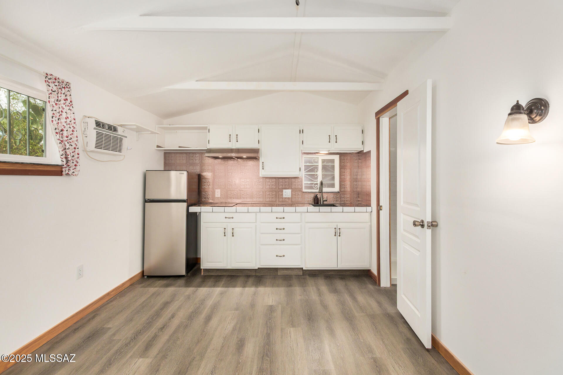 Catalina Poultry Acres NO 1 - Residential