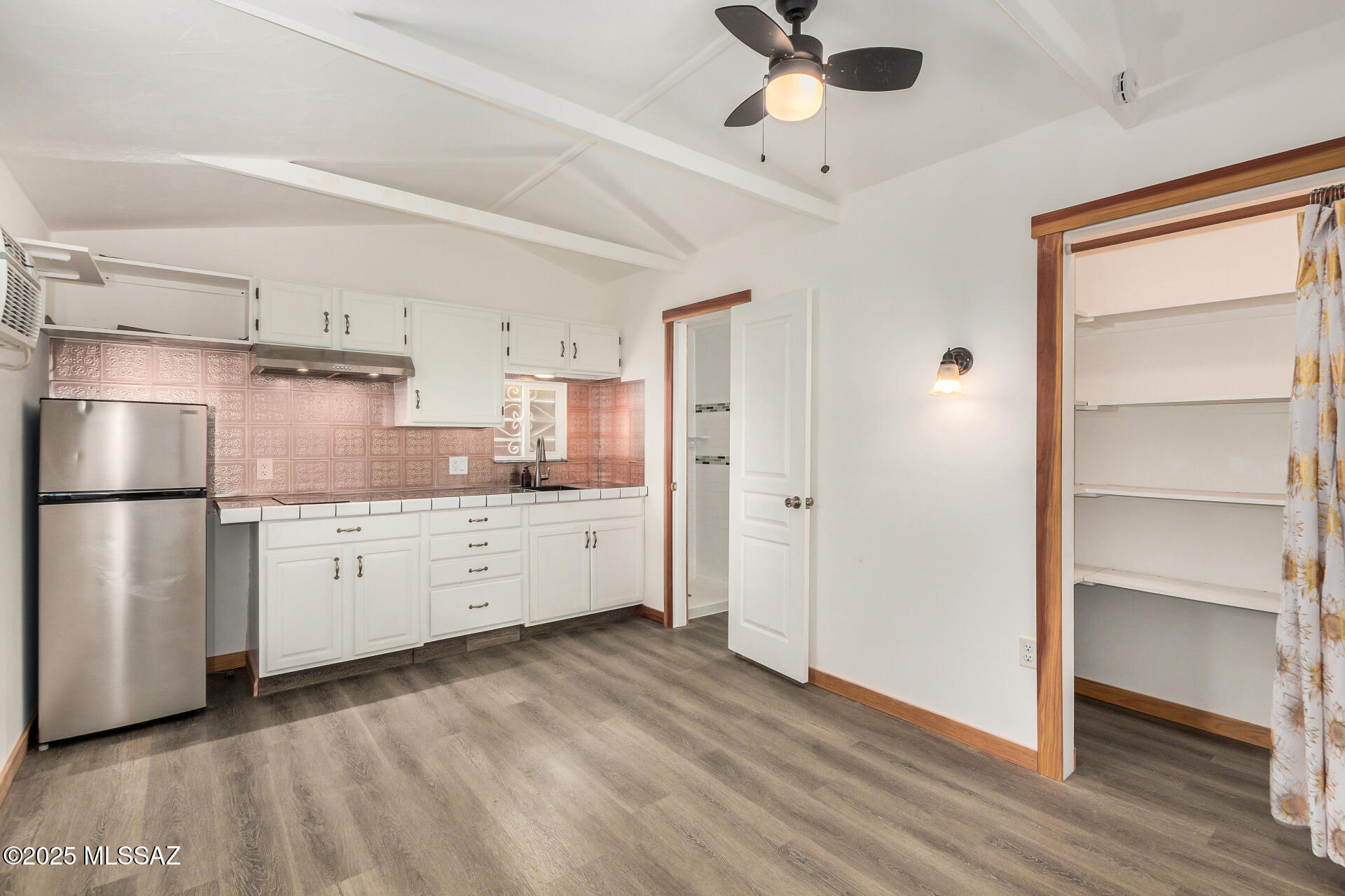Catalina Poultry Acres NO 1 - Residential