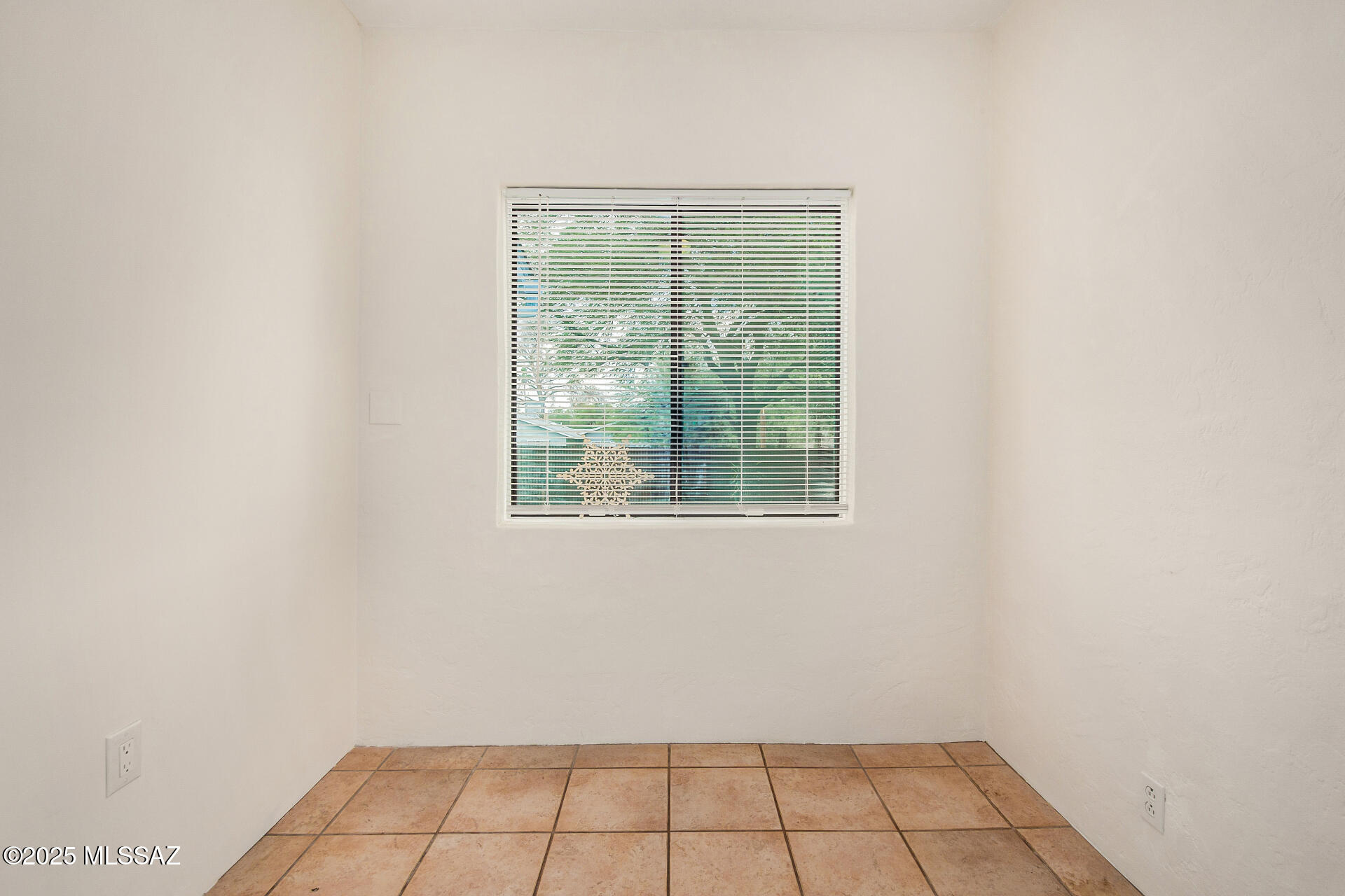 Catalina Poultry Acres NO 1 - Residential