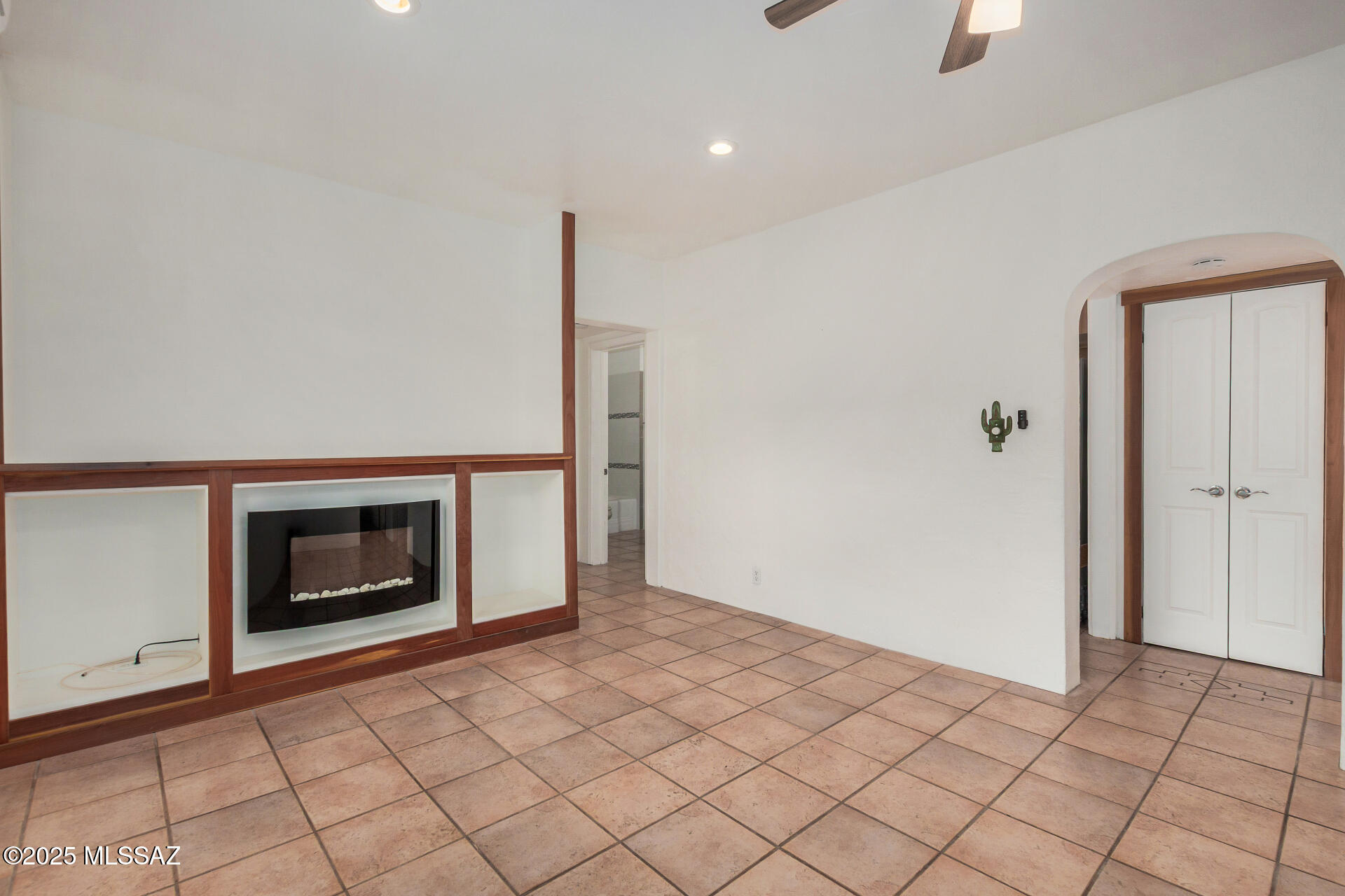 Catalina Poultry Acres NO 1 - Residential