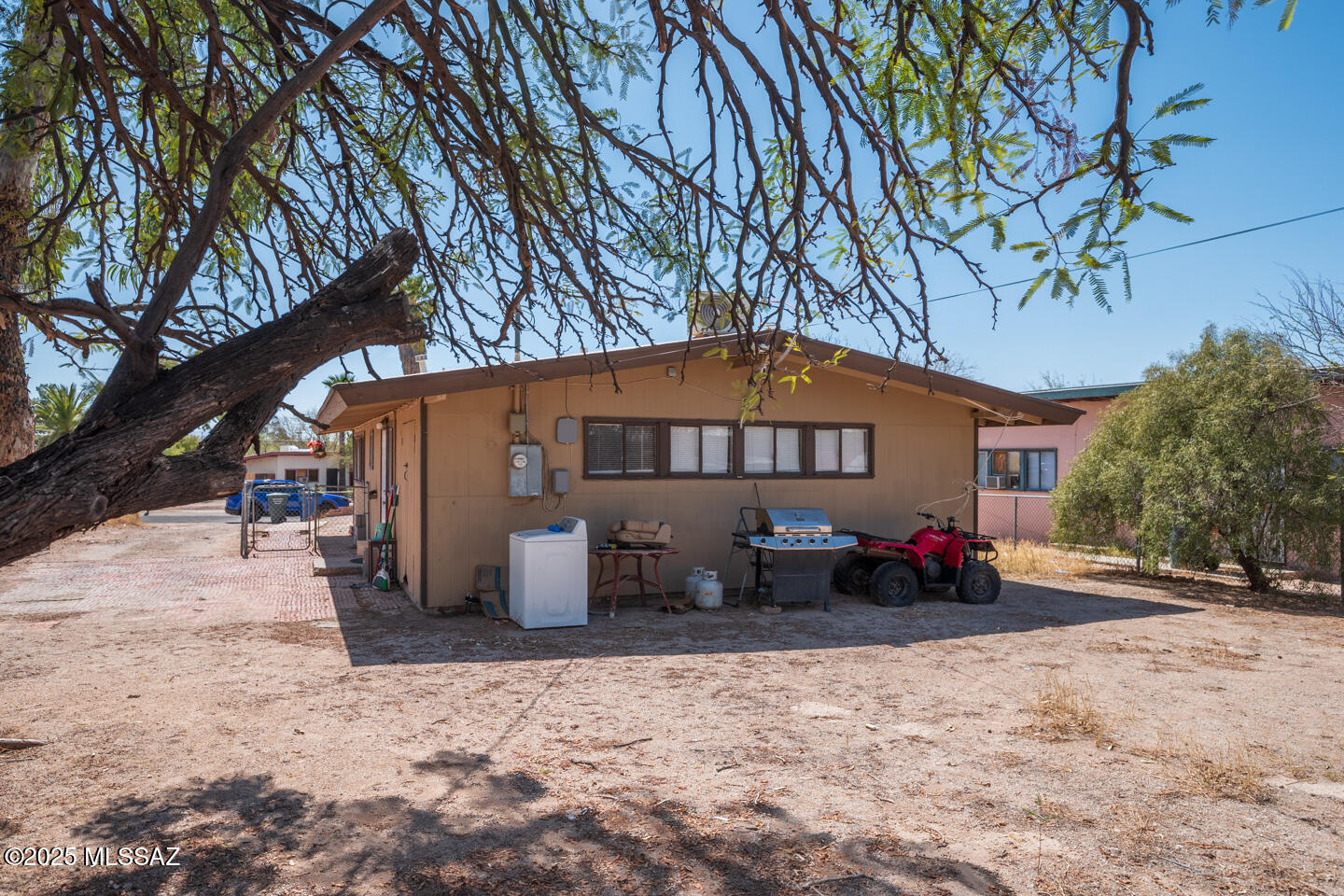 Pueblo Gardens - Residential