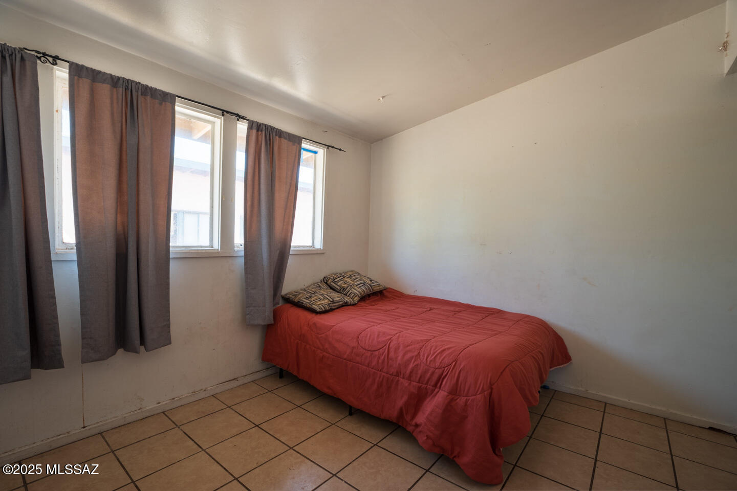 Pueblo Gardens - Residential