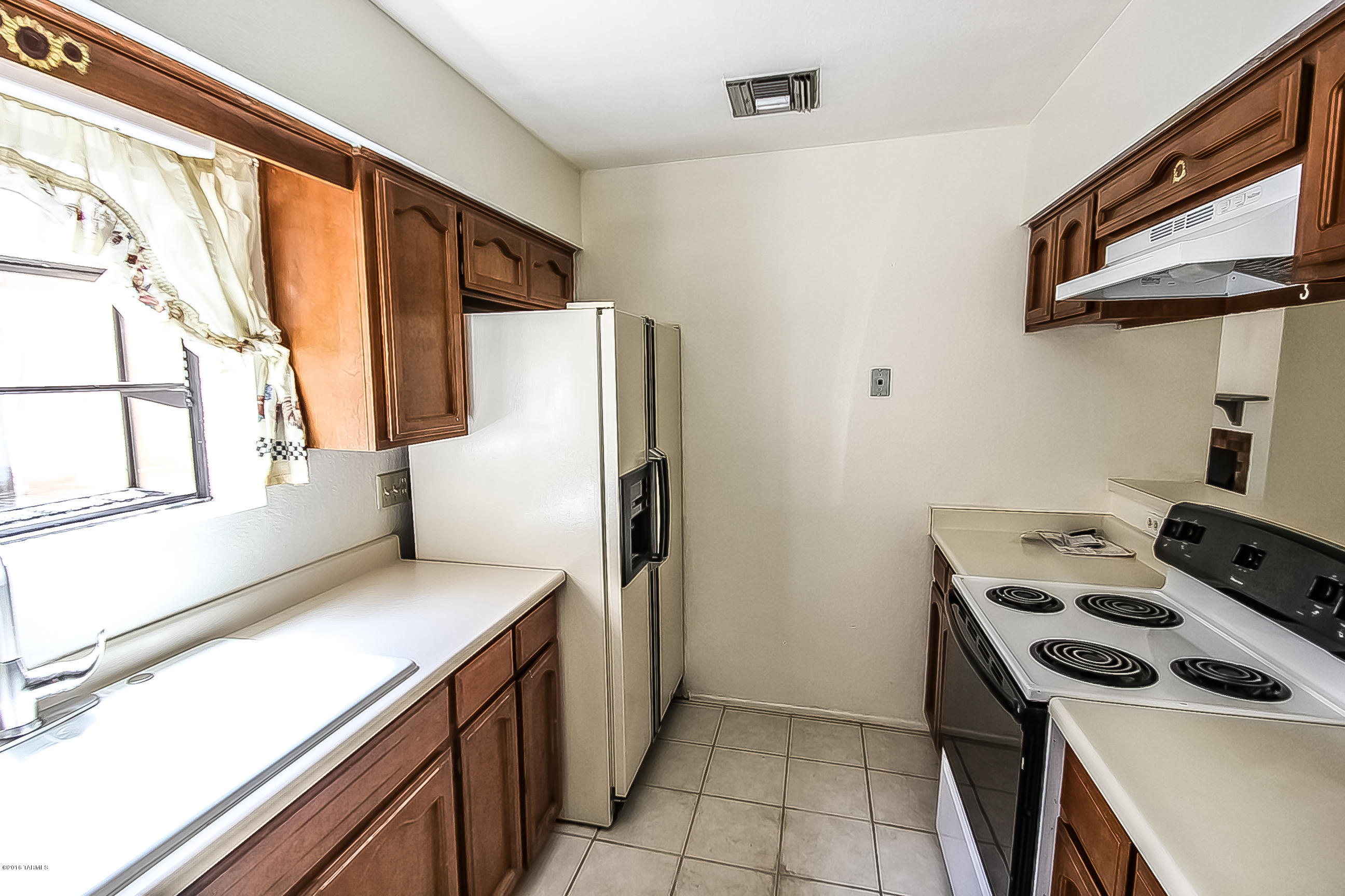 Centre View Town Homes (1-11) - Residential
