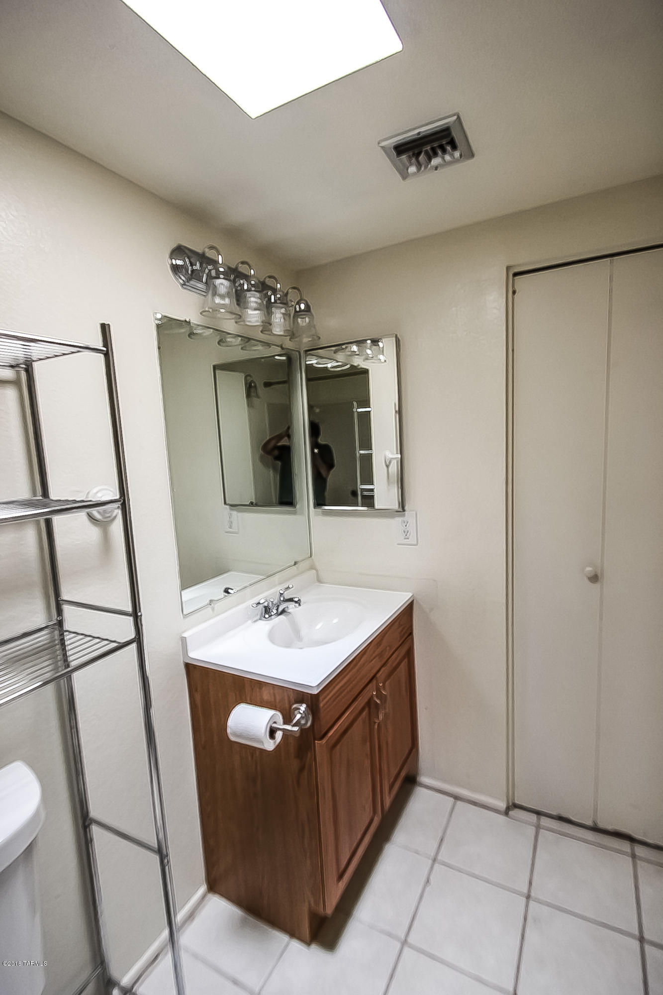 Centre View Town Homes (1-11) - Residential