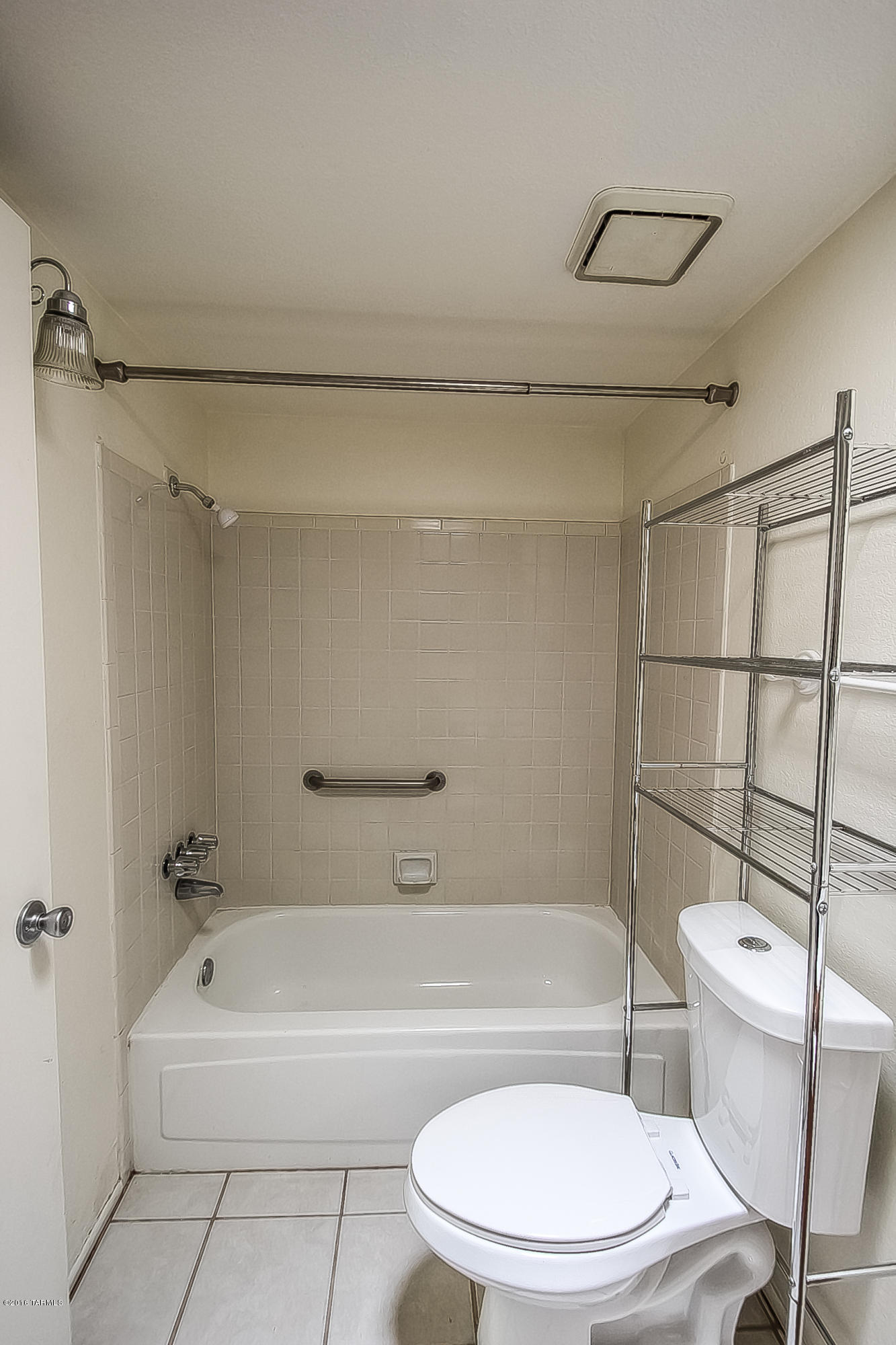 Centre View Town Homes (1-11) - Residential