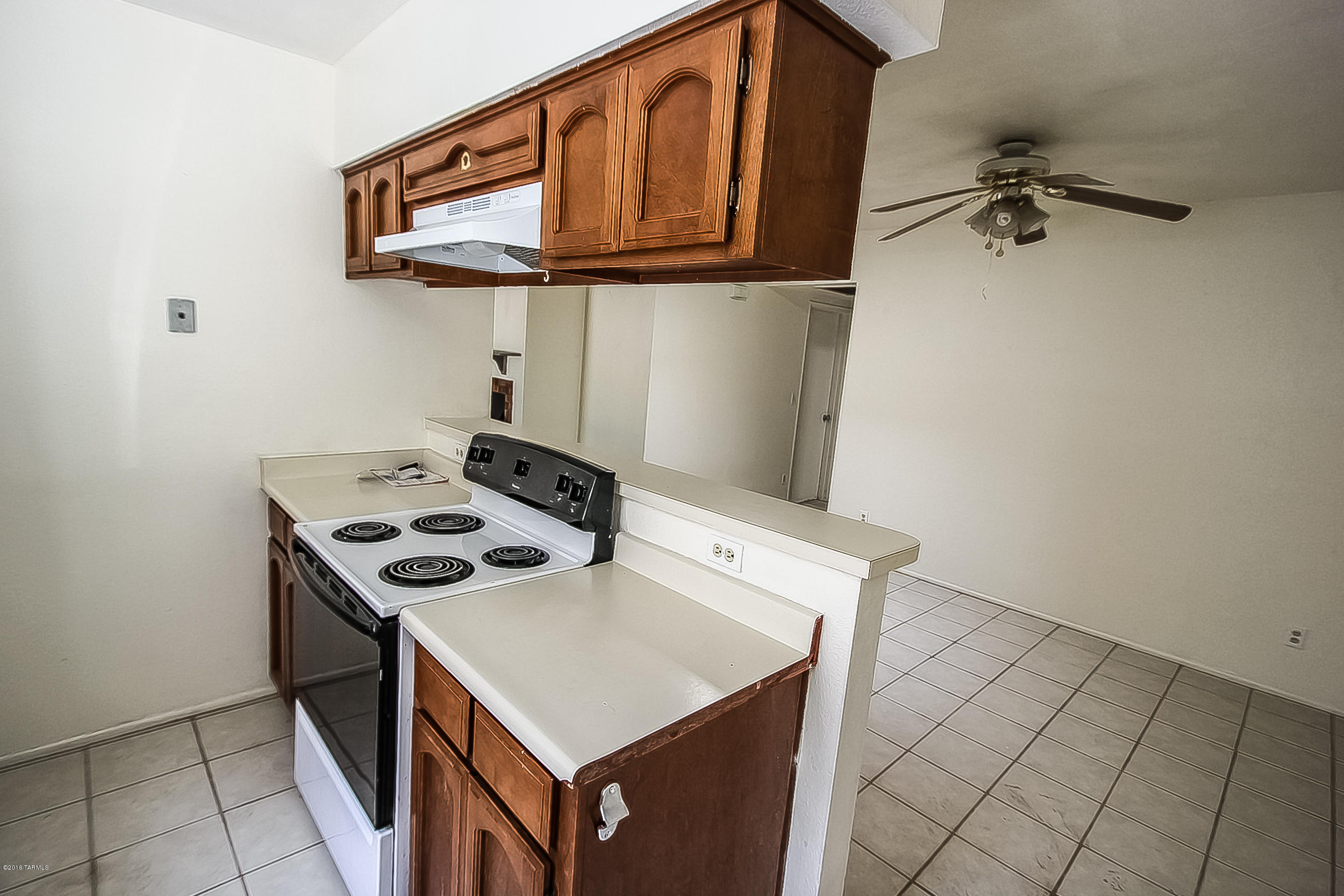 Centre View Town Homes (1-11) - Residential
