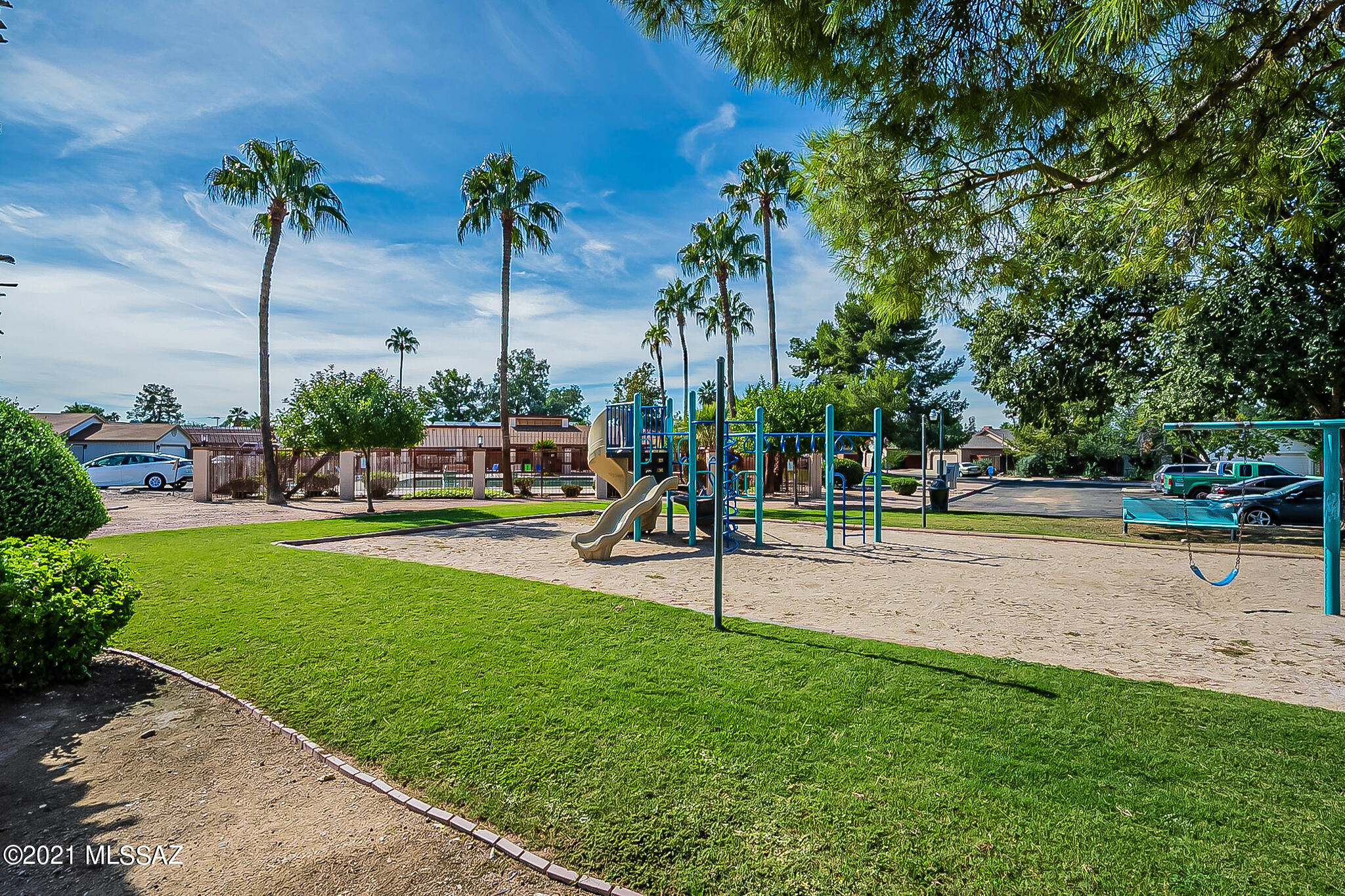 Edgebrooke Village II (170-340) - Residential