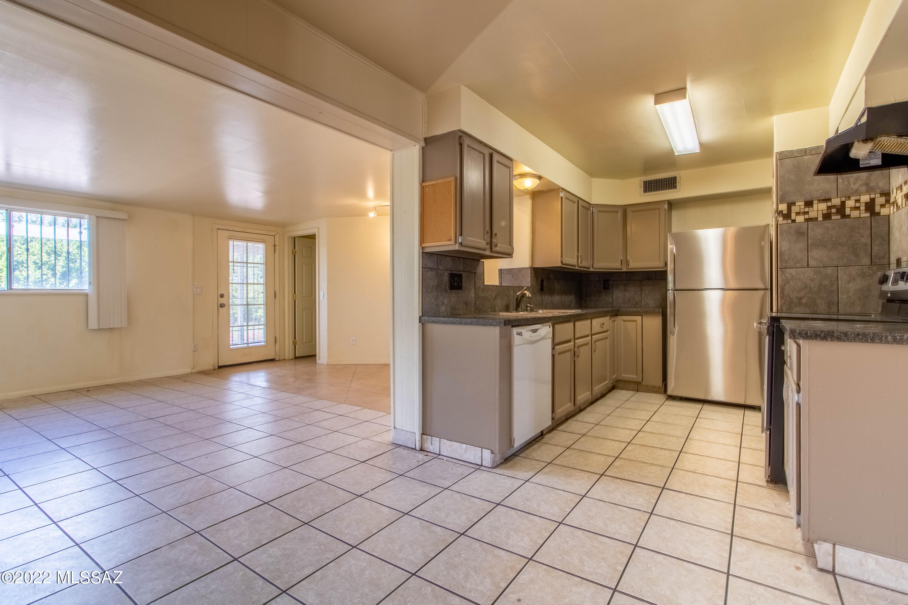 Terra De Francisco - Residential Lease