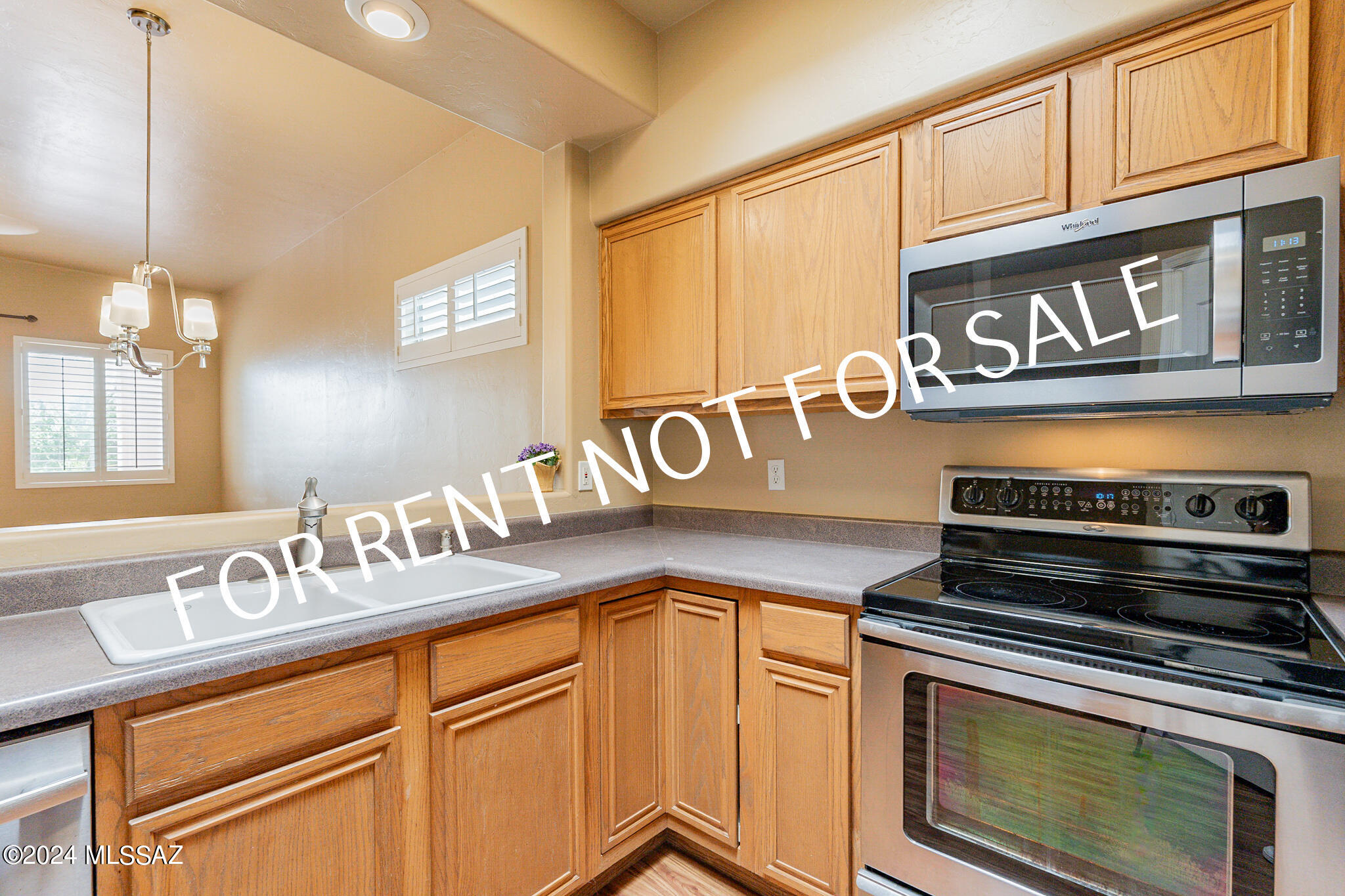 Rancho Lomas (1-81) - Residential Lease