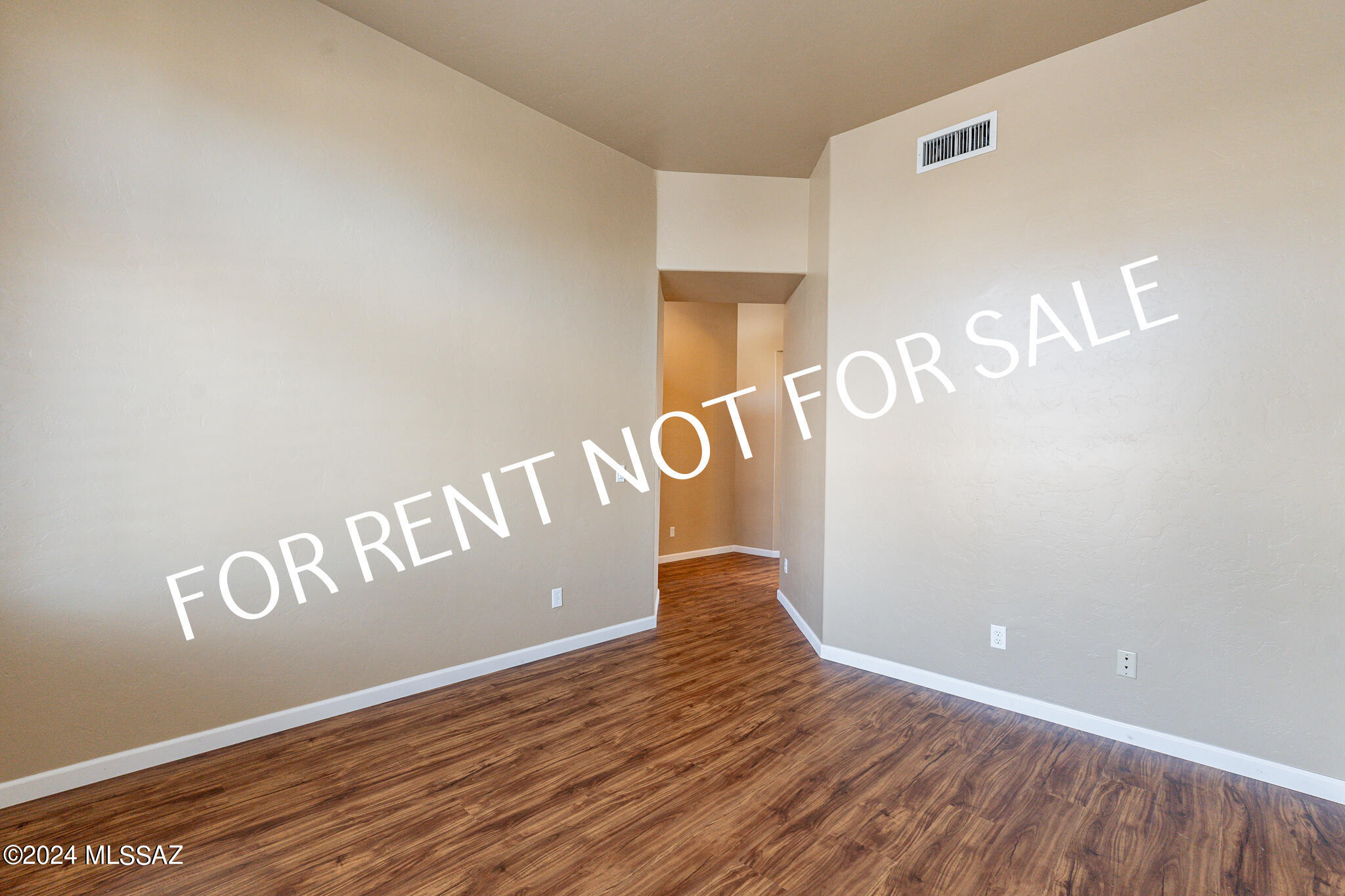 Rancho Lomas (1-81) - Residential Lease