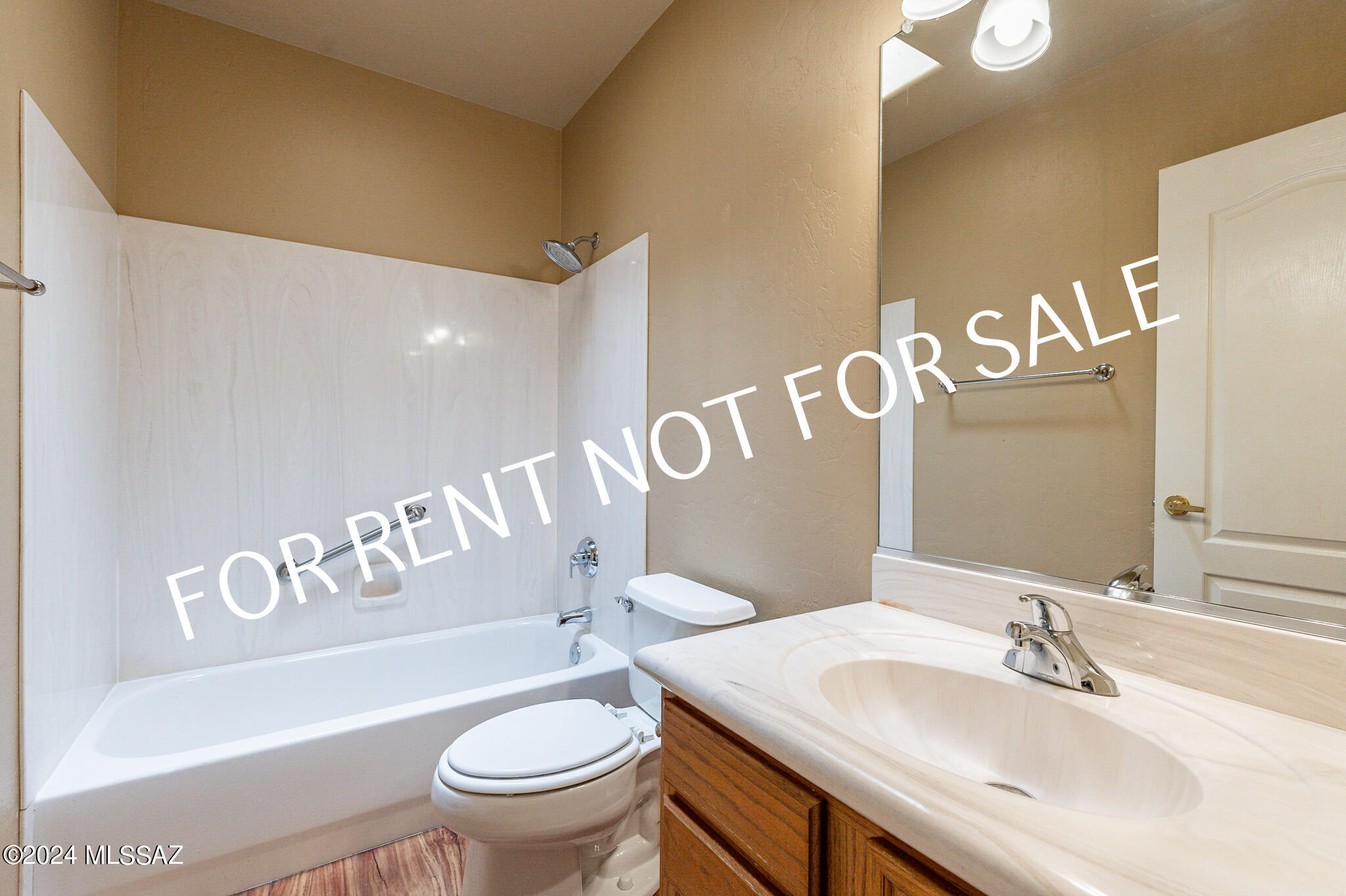 Rancho Lomas (1-81) - Residential Lease