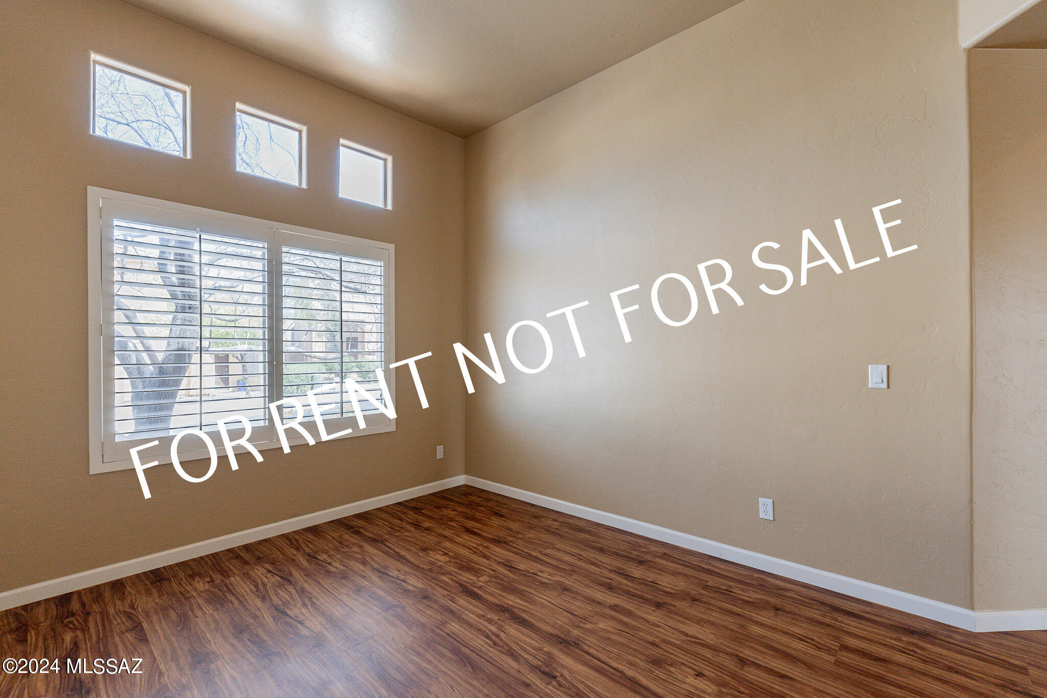 Rancho Lomas (1-81) - Residential Lease
