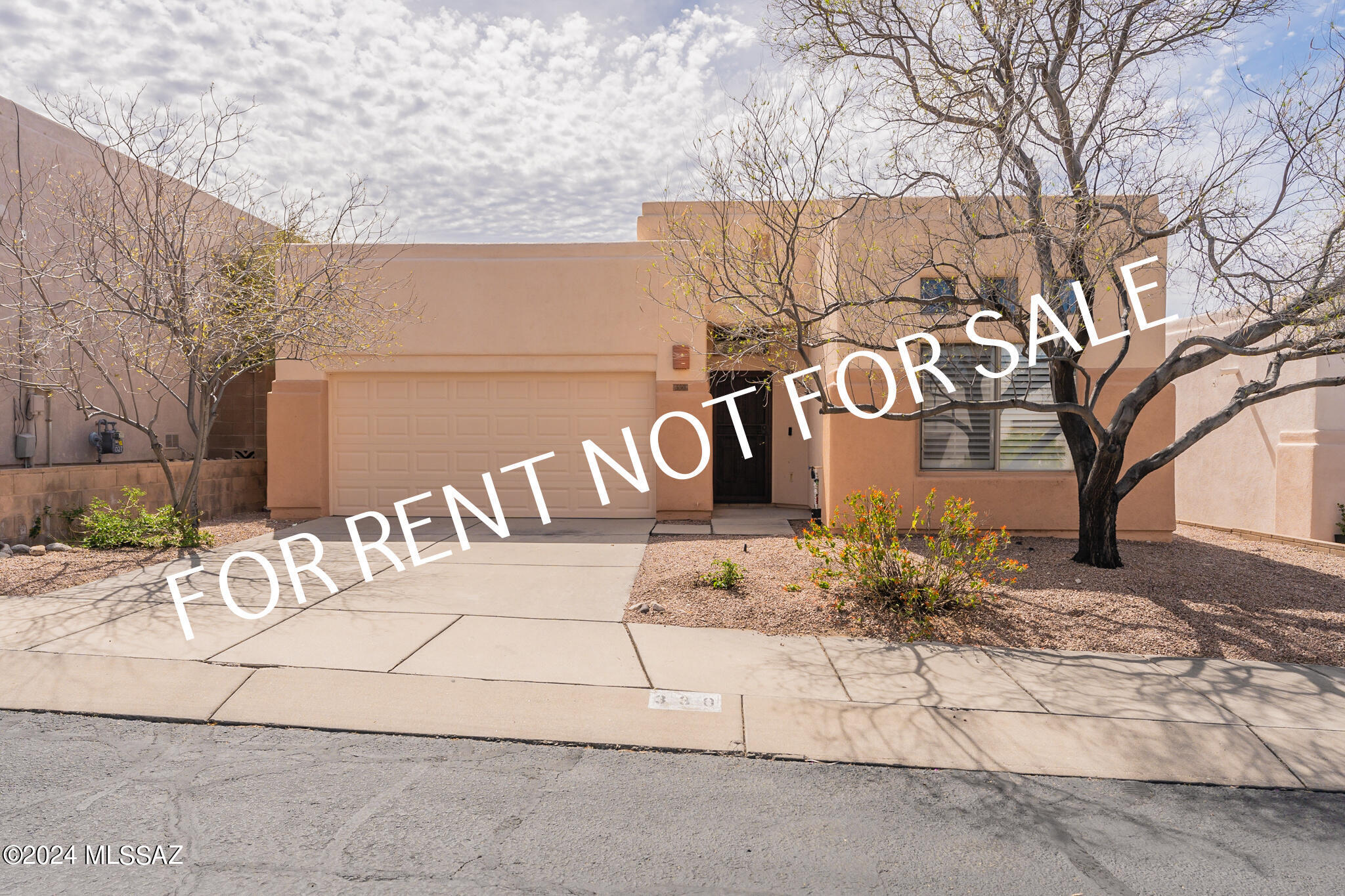 Rancho Lomas (1-81) - Residential Lease