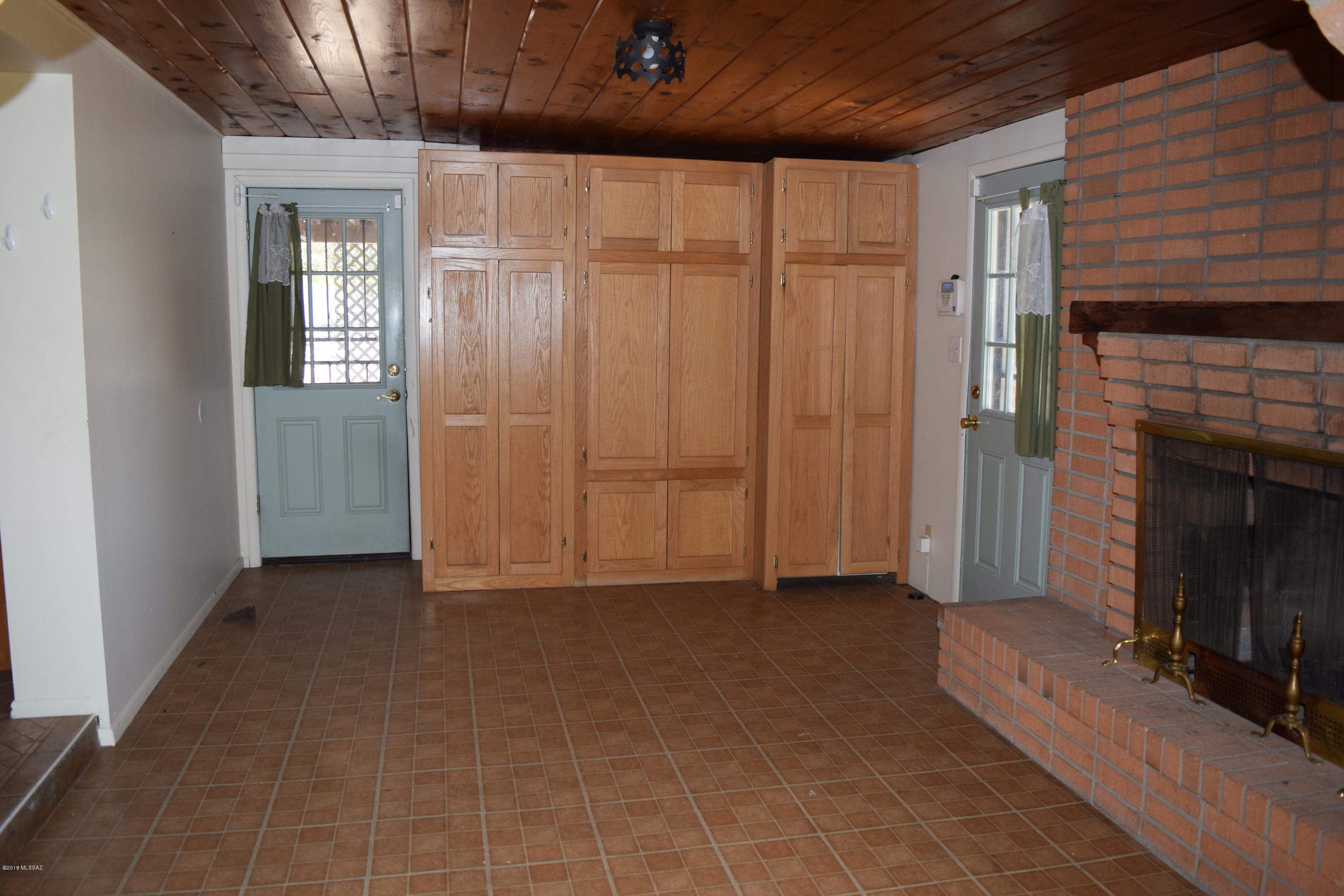 Miramonte Terr - Residential
