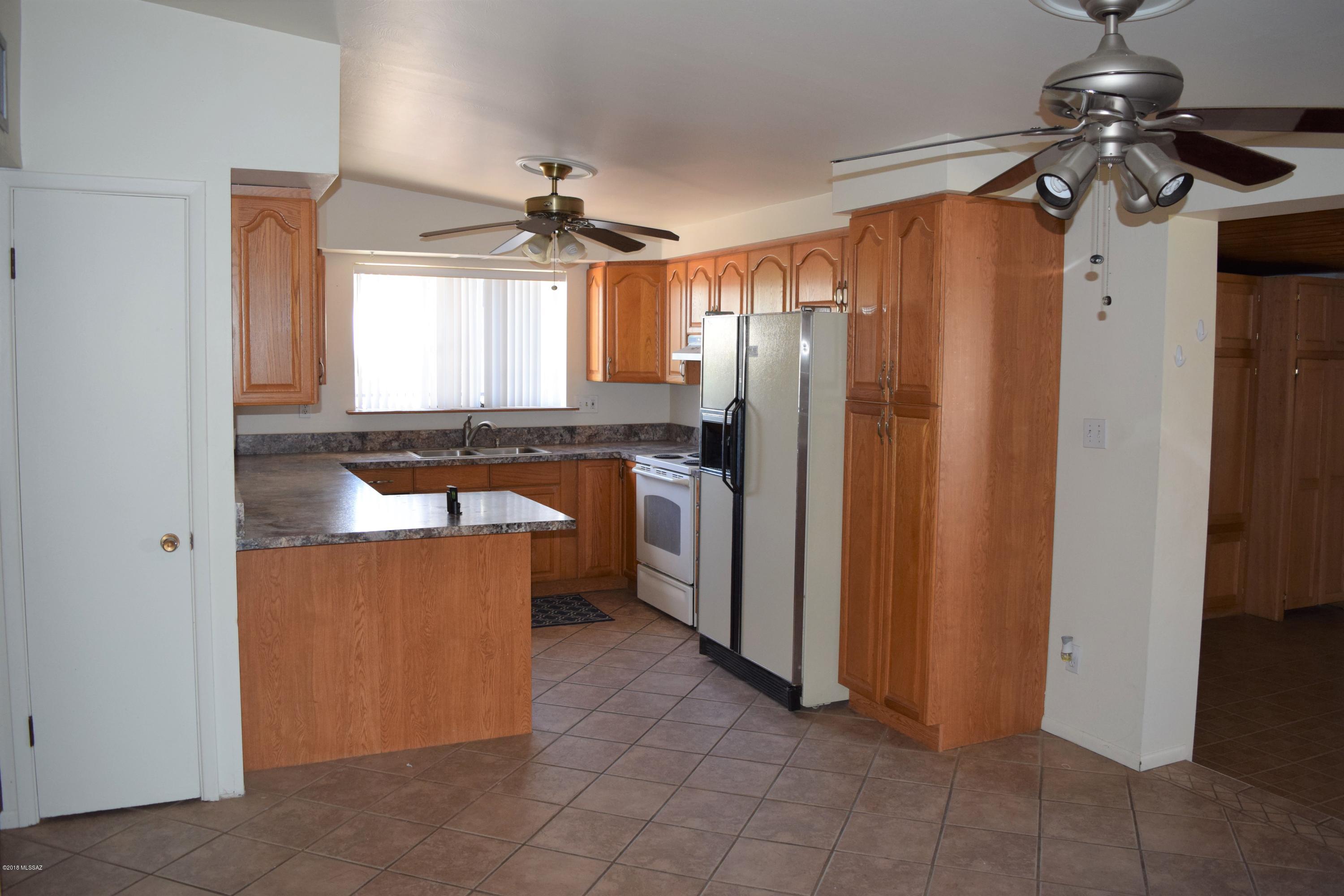 Miramonte Terr - Residential