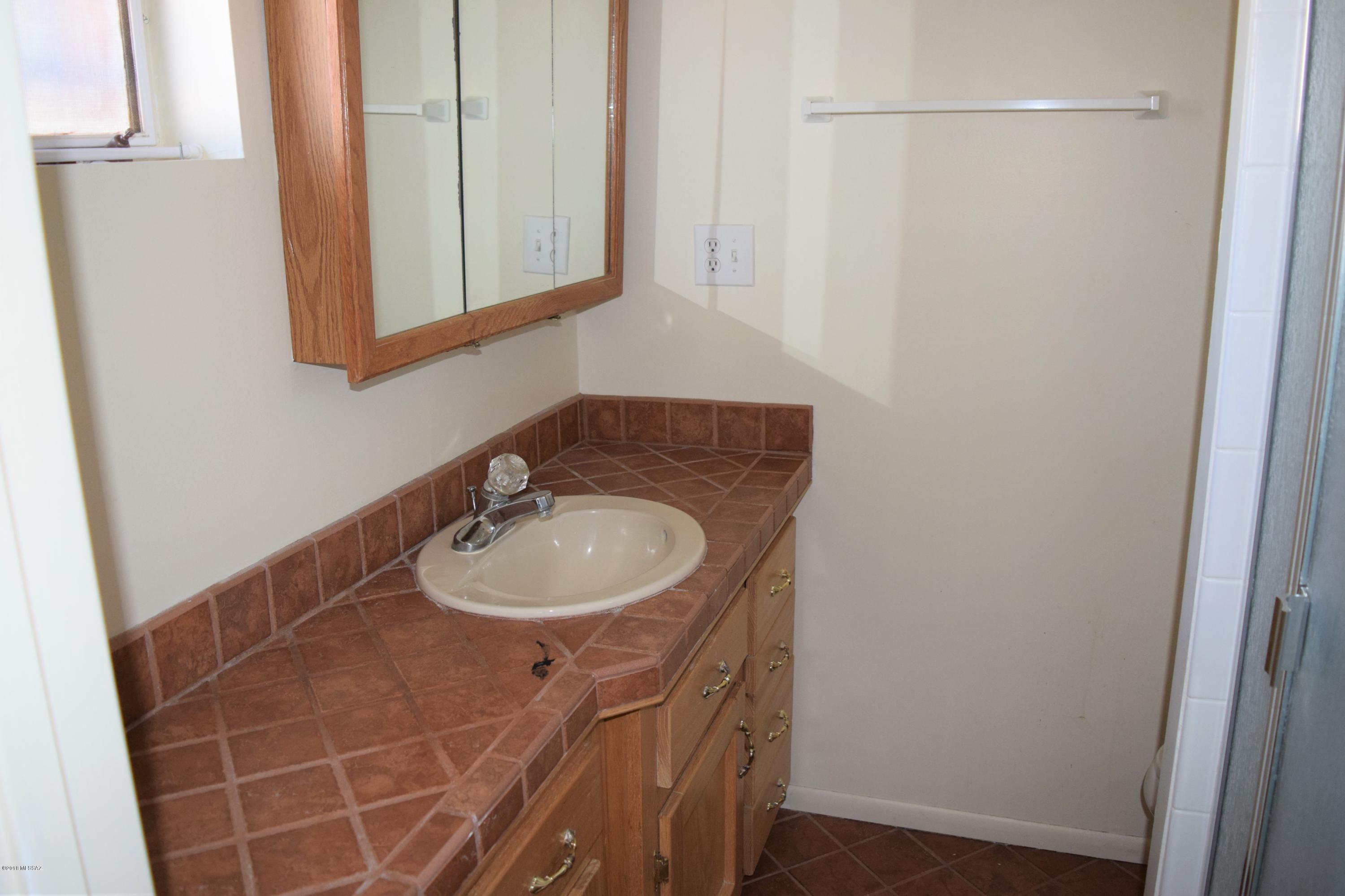 Miramonte Terr - Residential