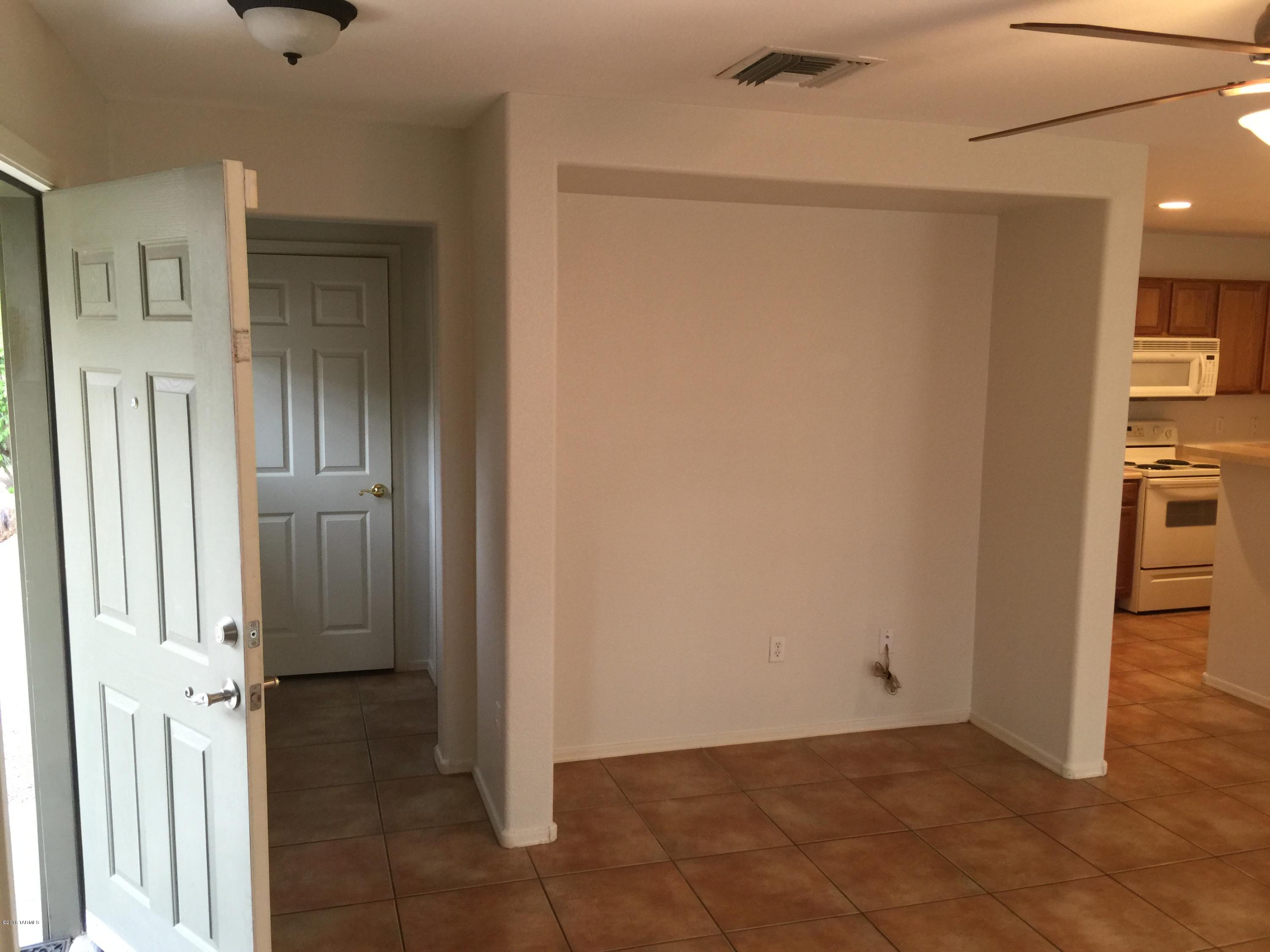 Catalina Vistas - Residential Lease
