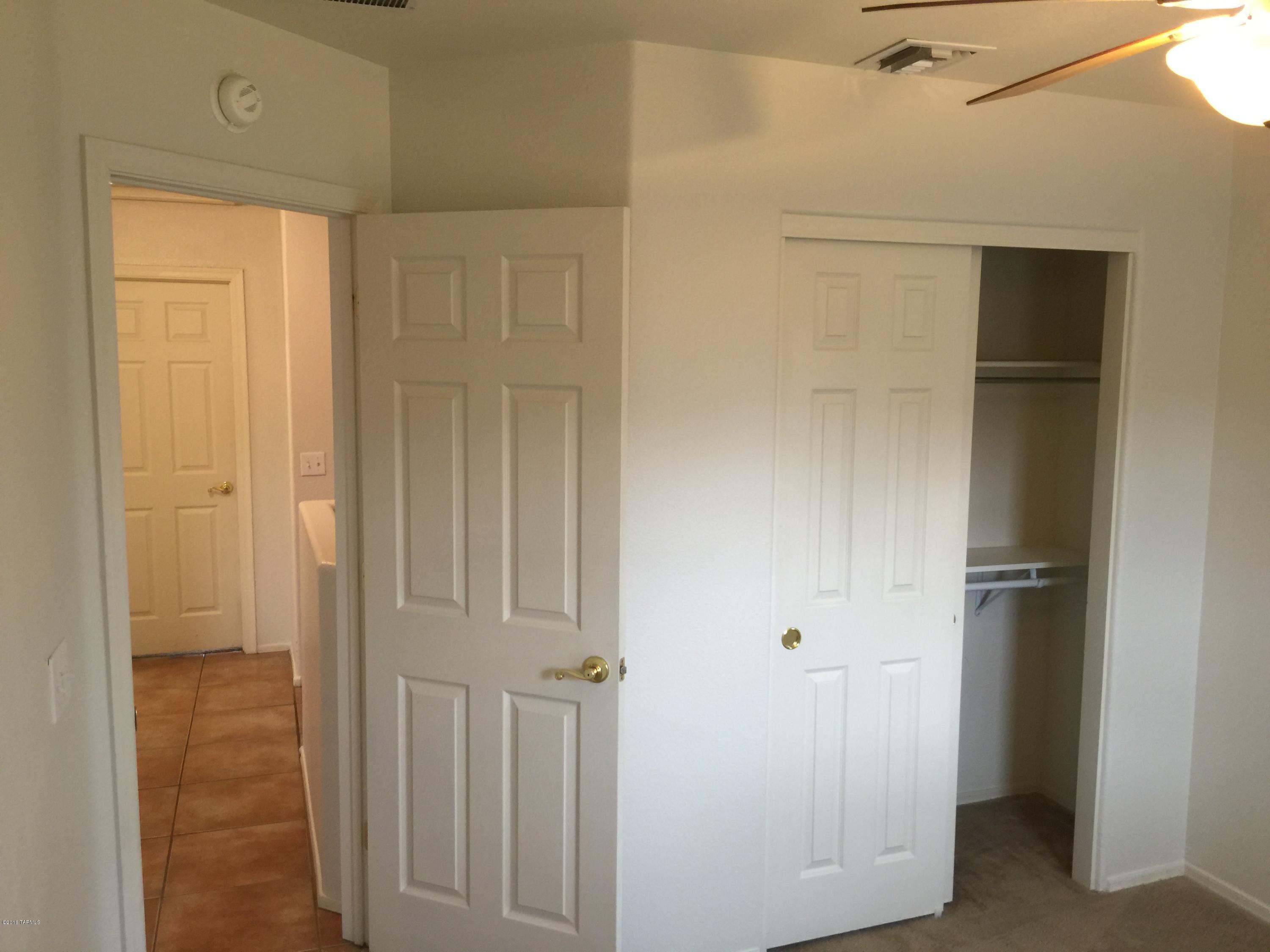 Catalina Vistas - Residential Lease