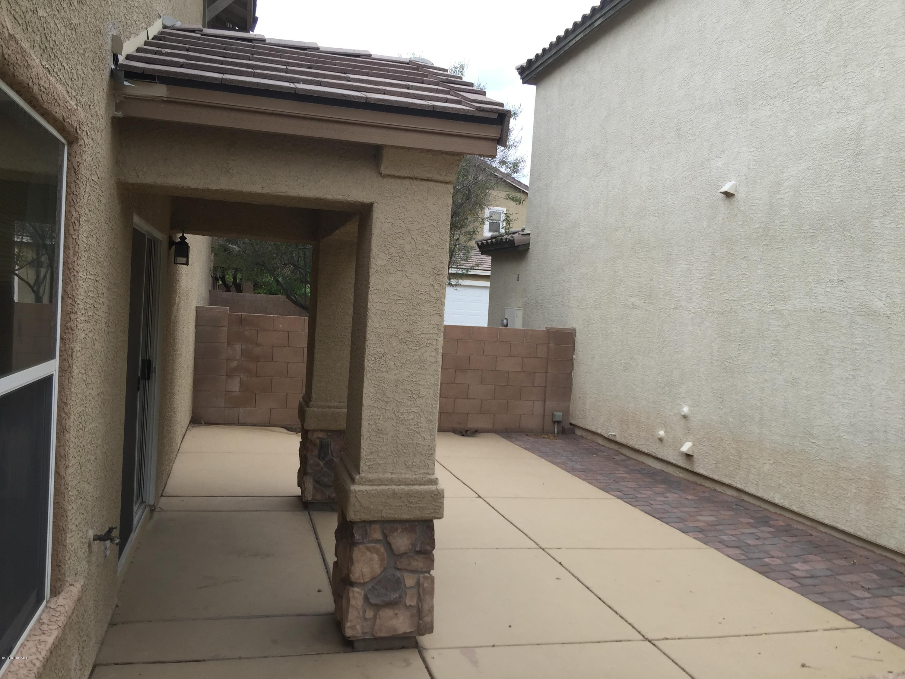 Catalina Vistas - Residential Lease