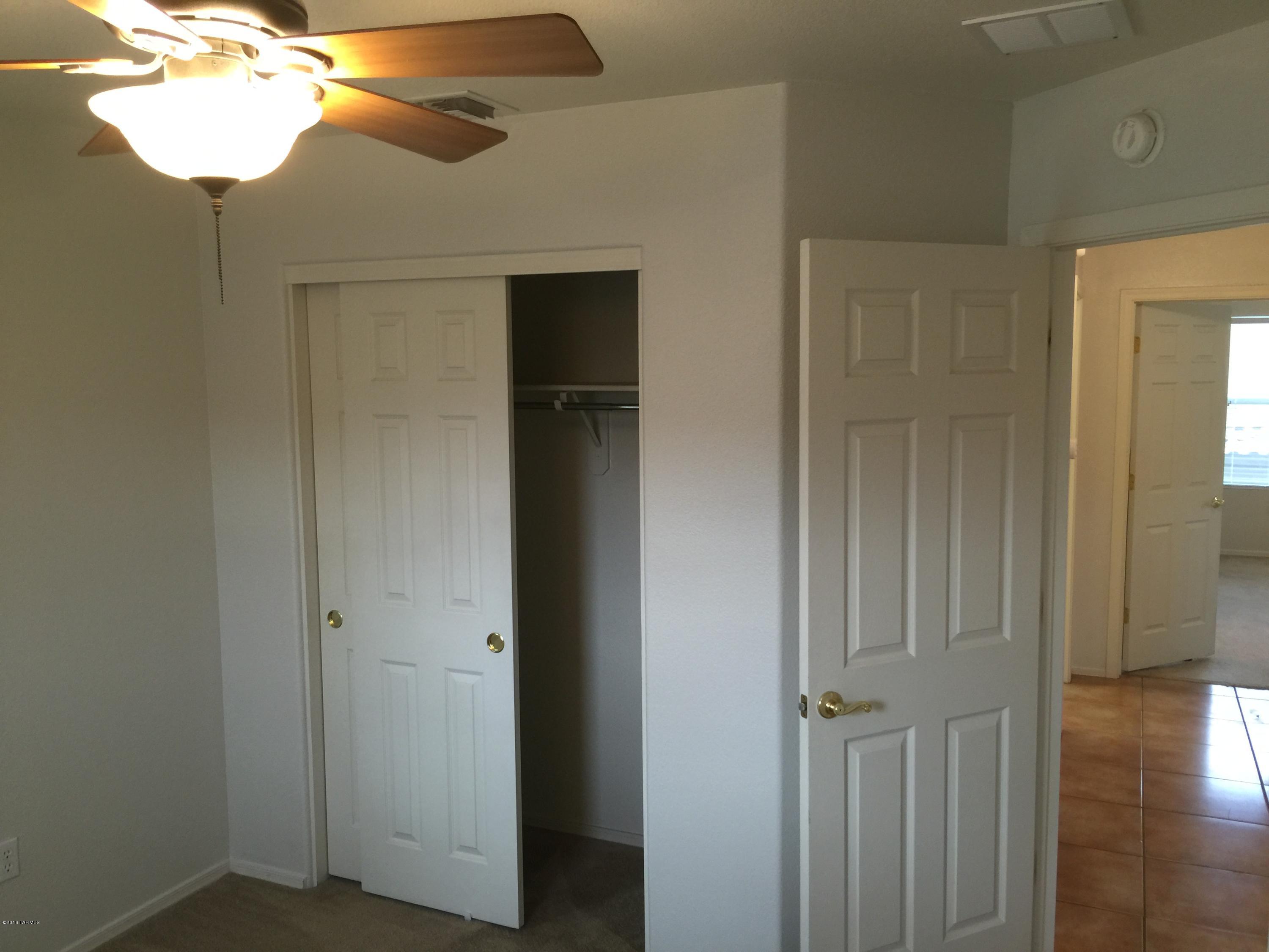 Catalina Vistas - Residential Lease