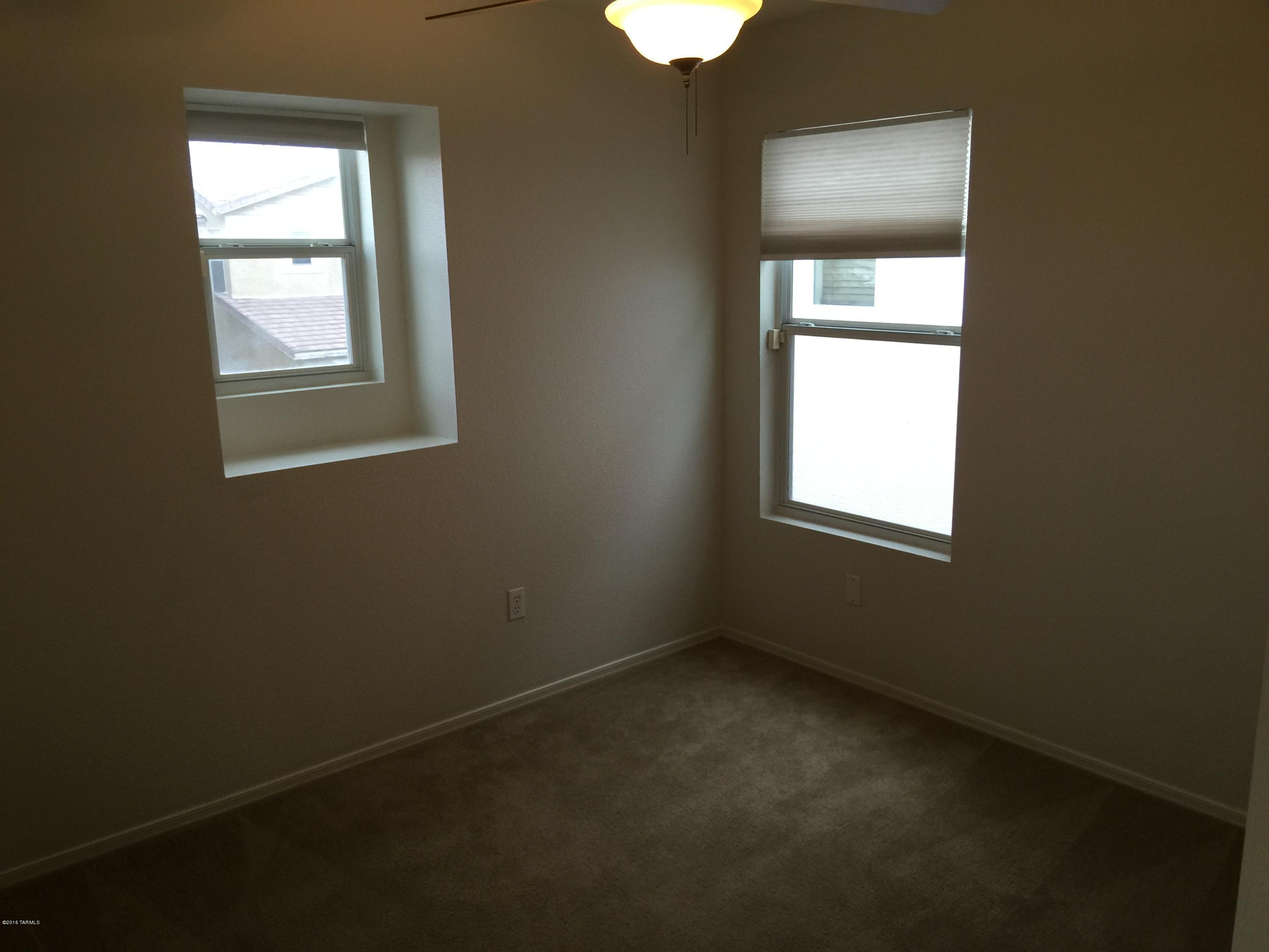 Catalina Vistas - Residential Lease