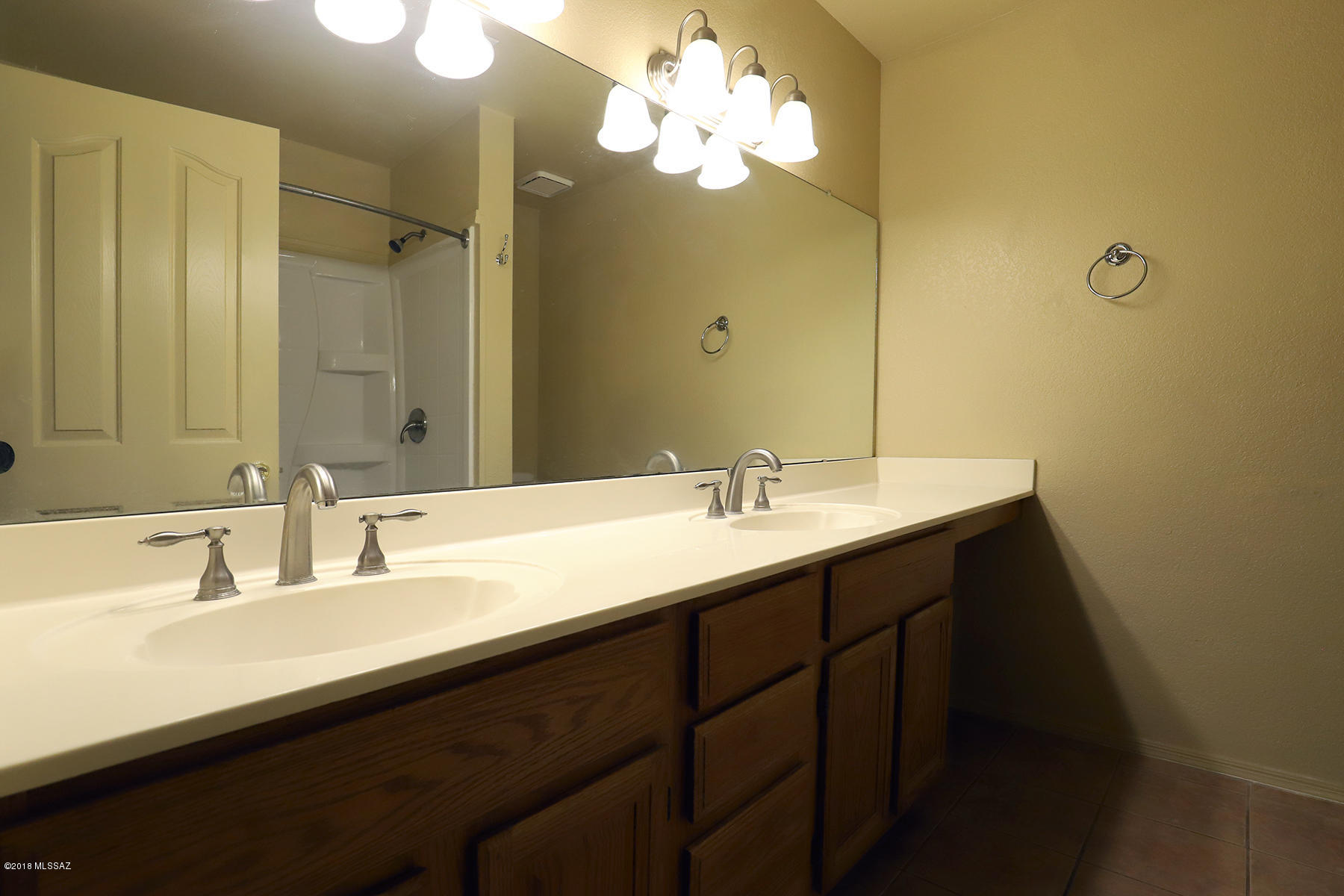 Canada Heights(1-68) - Residential