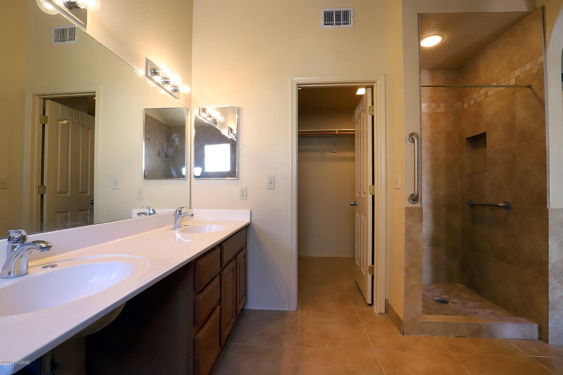 Canada Heights(1-68) - Residential
