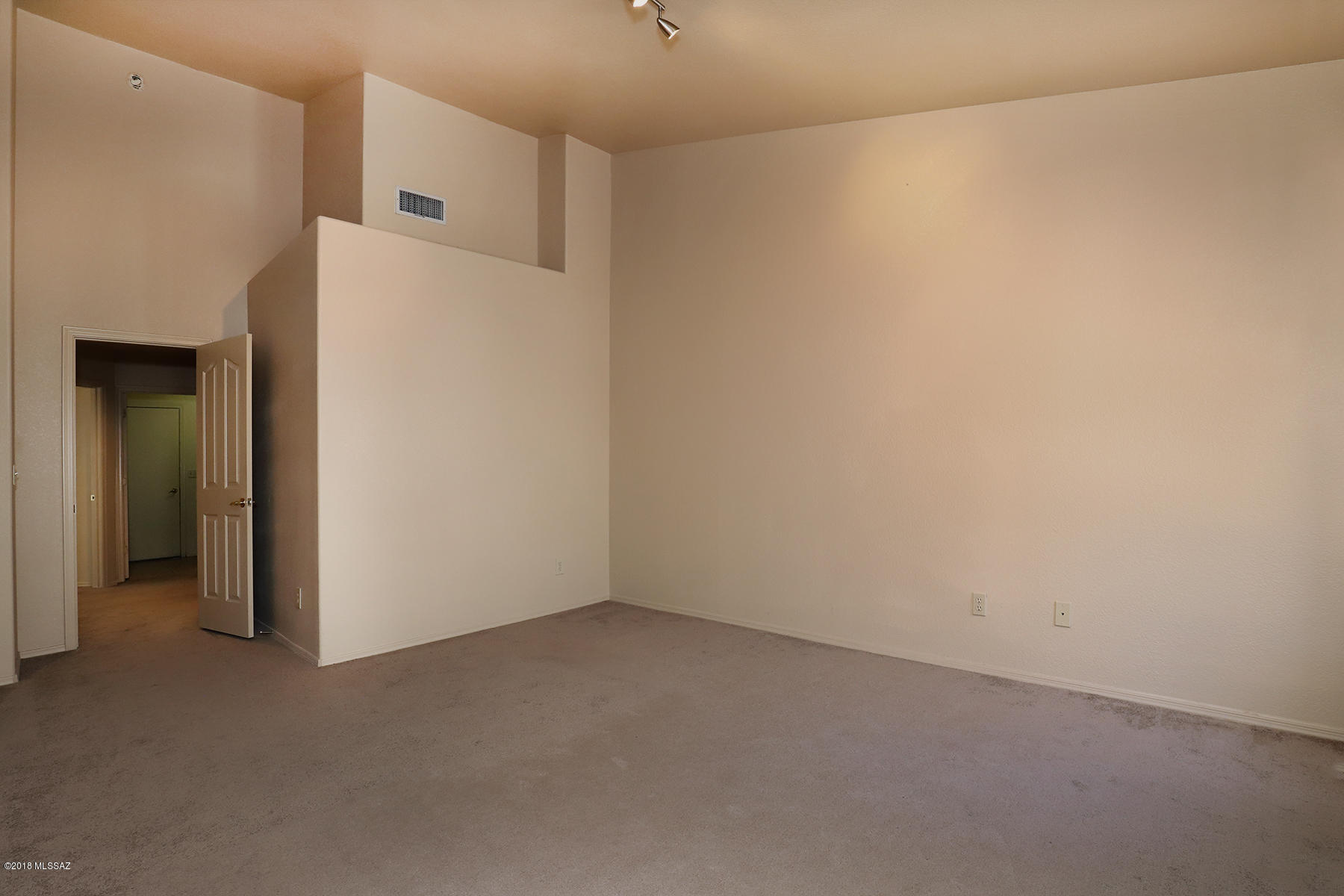 Canada Heights(1-68) - Residential