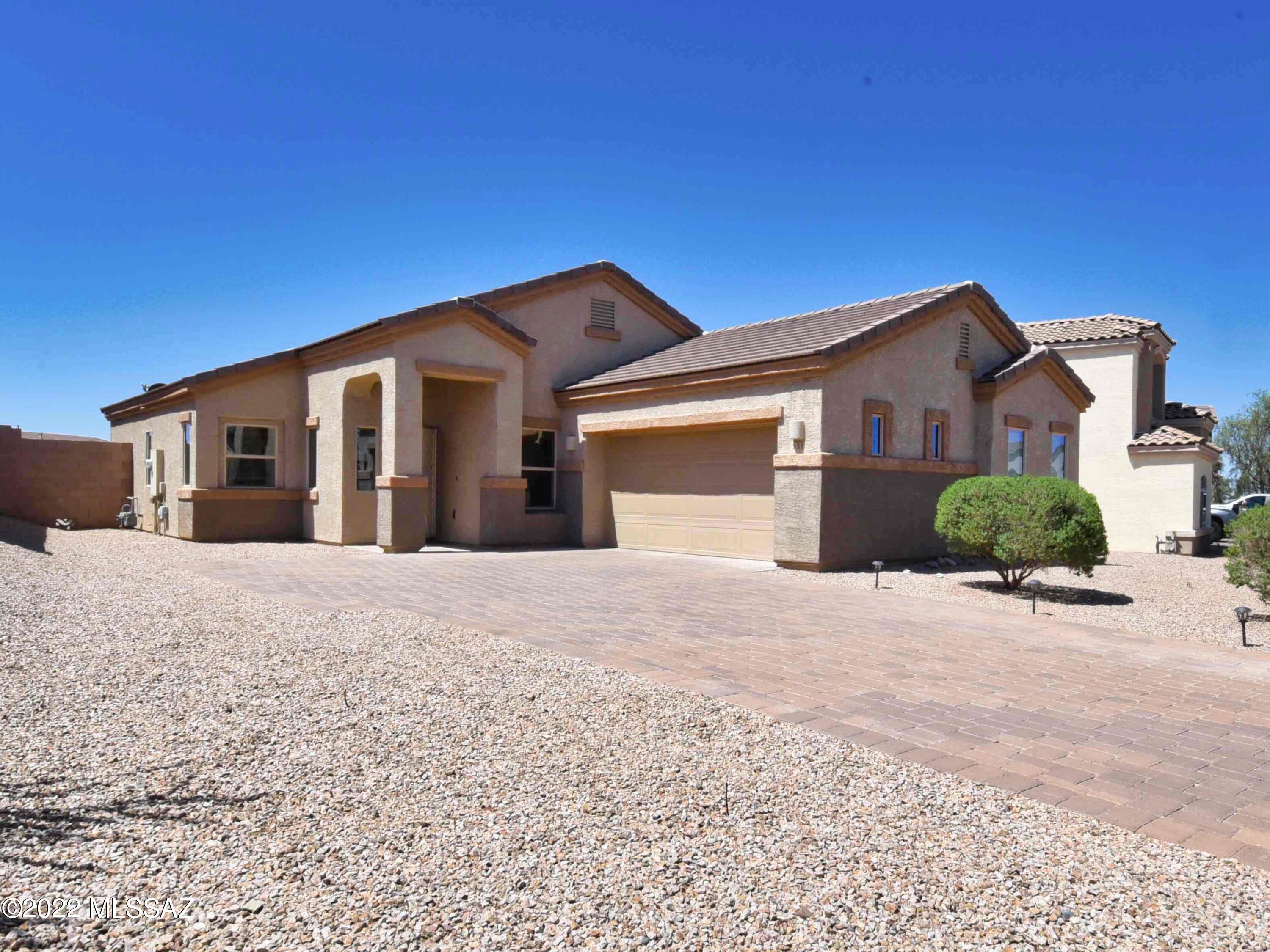 New Tucson Unit NO. 5 (1-312) - Residential