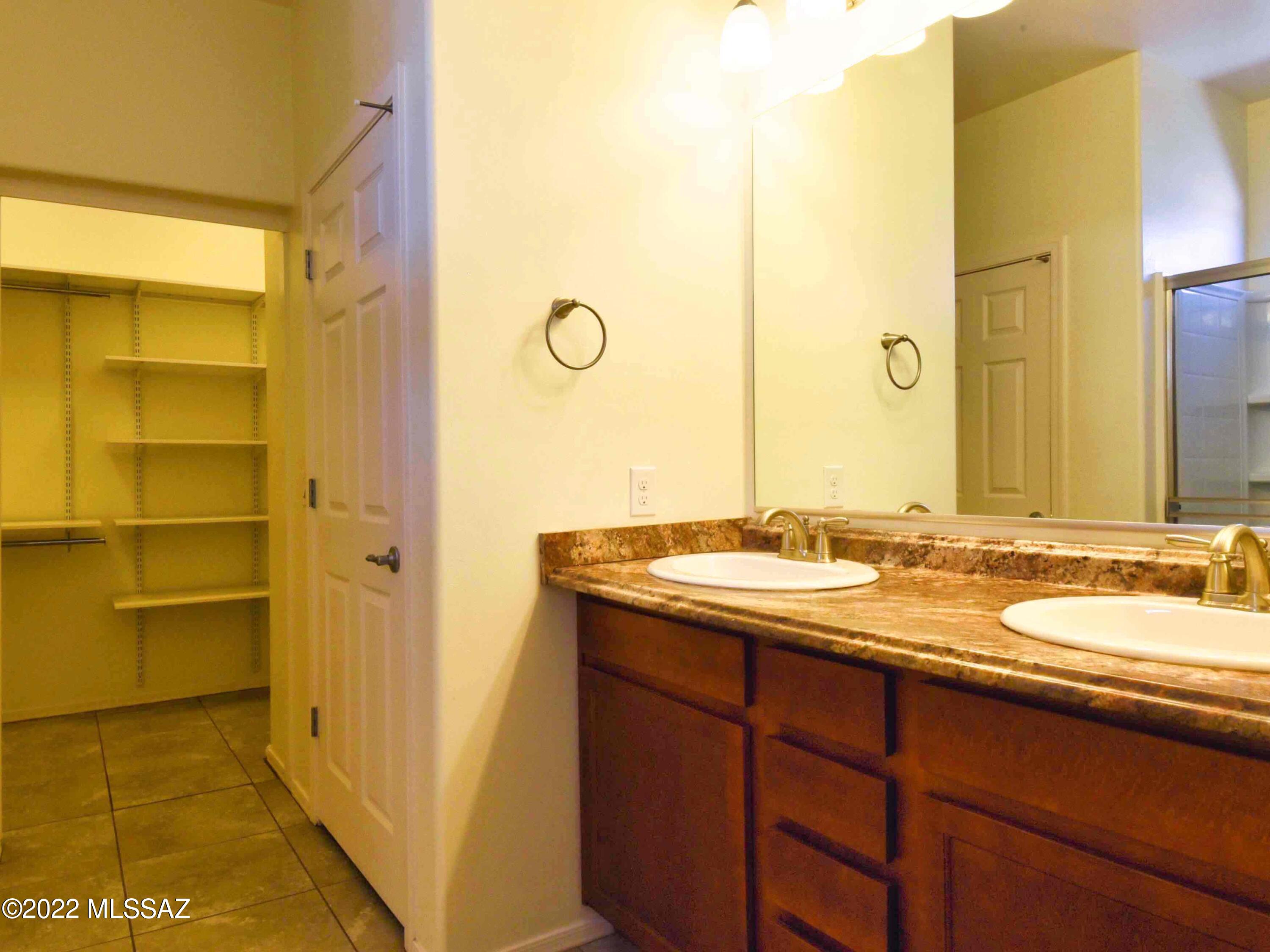 New Tucson Unit NO. 5 (1-312) - Residential