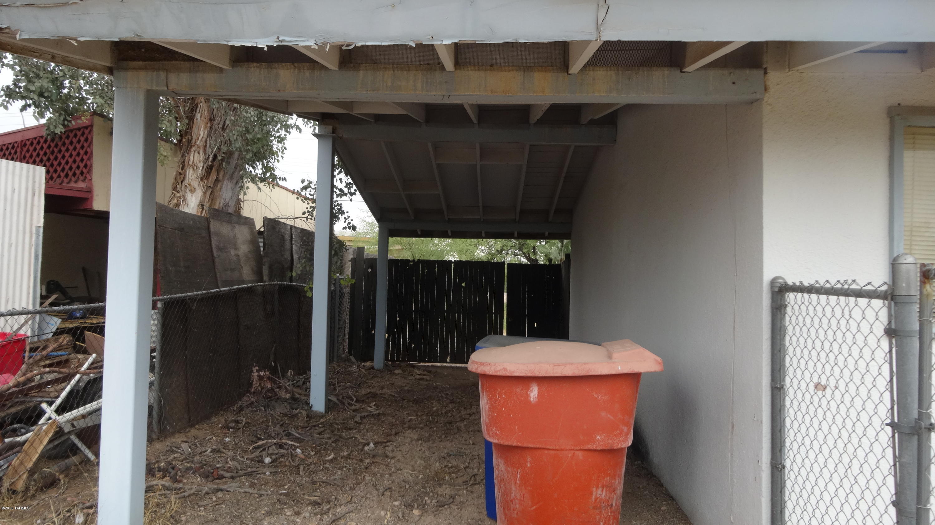 Pueblo Gardens - Residential